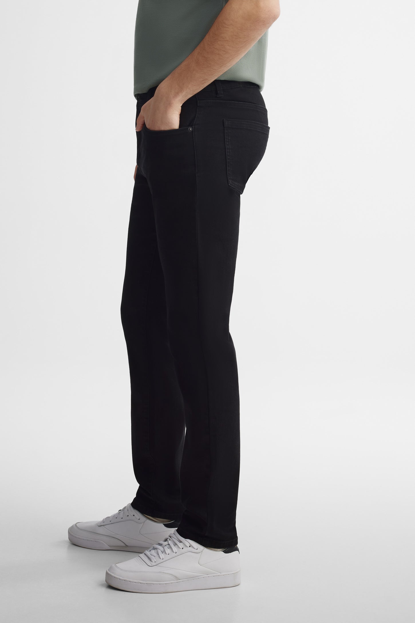 Jeans jambe fuselée - Homme && NOIR