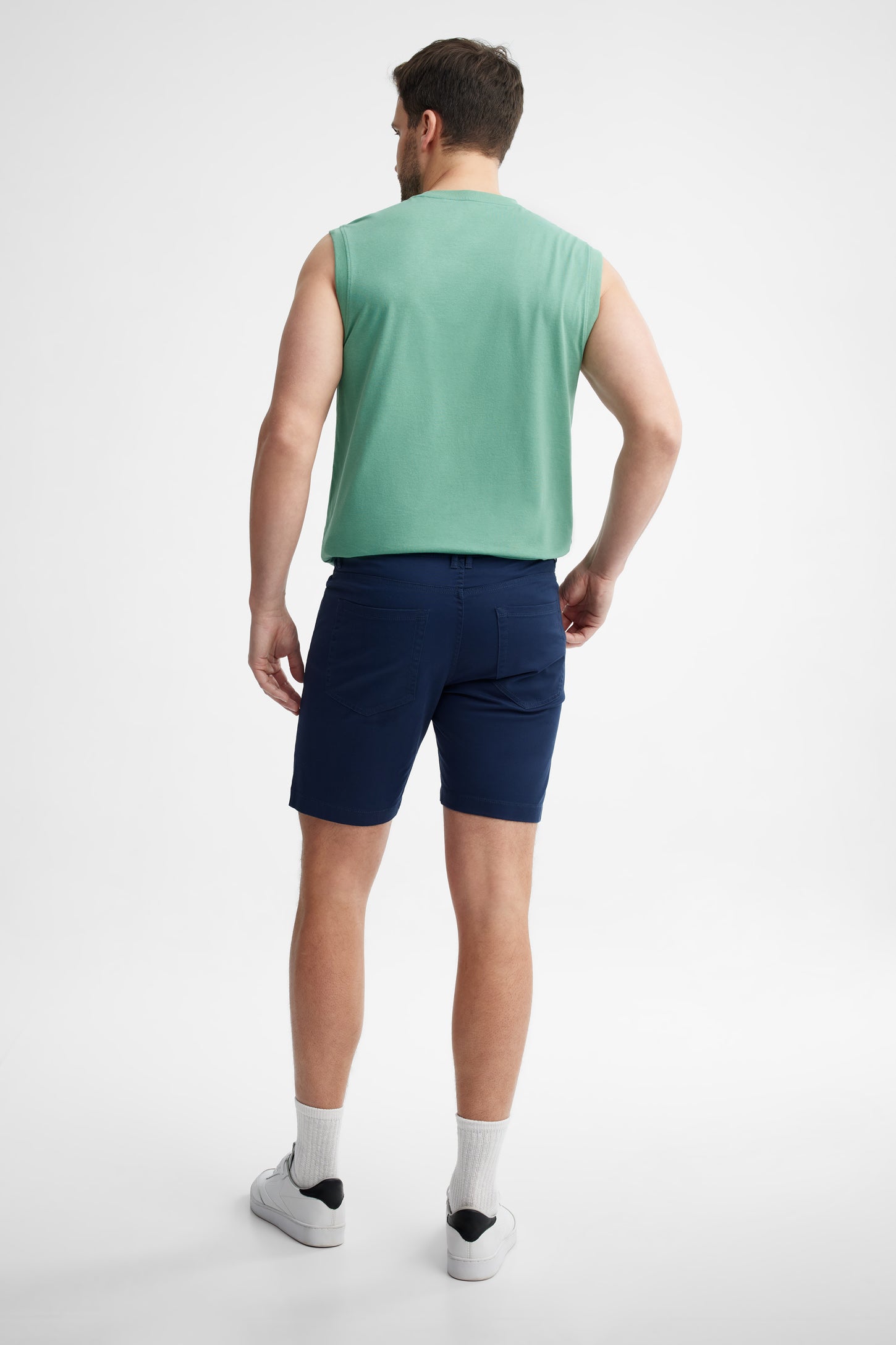 Short coupe droite en twill - Homme && BLEU MARINE