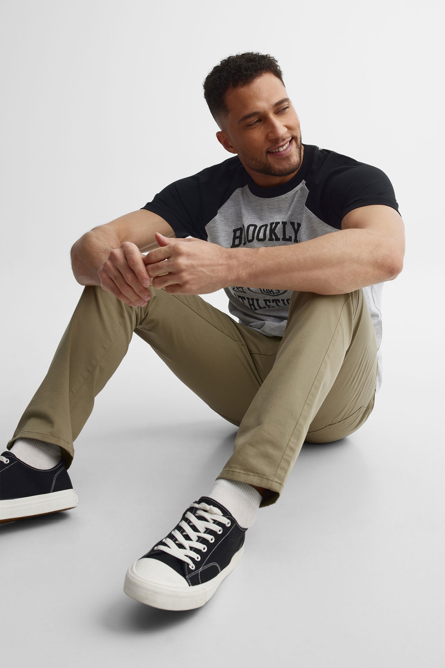 Pantalon coupe étroite en twill - Homme && BEIGE