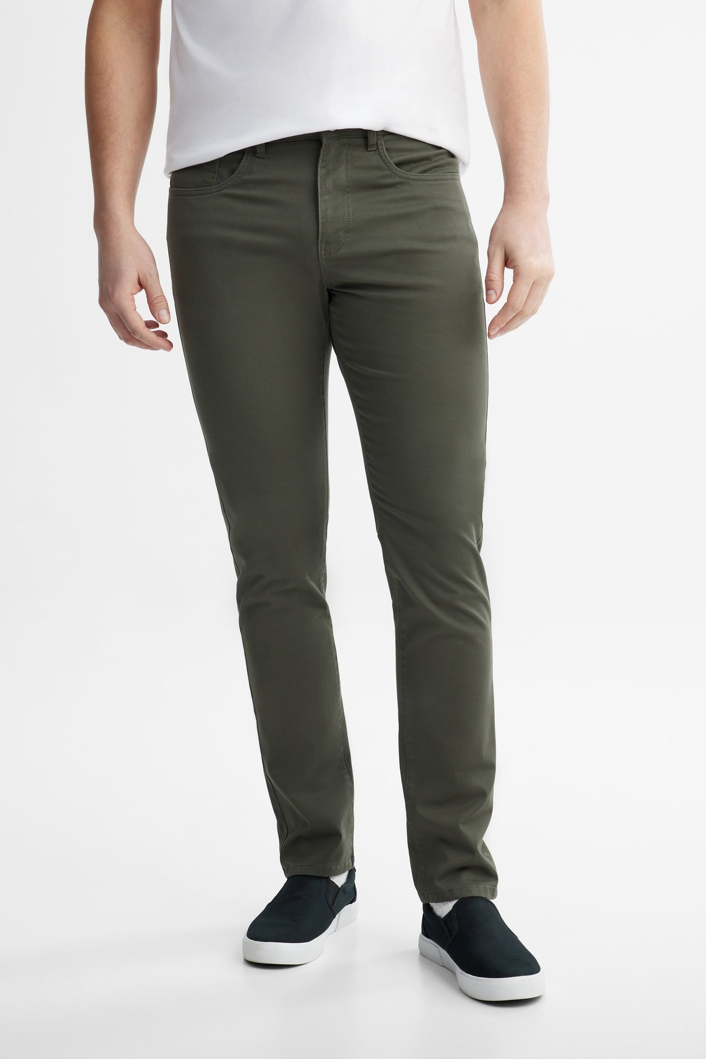 Pantalon coupe étroite en twill - Homme && OLIVE