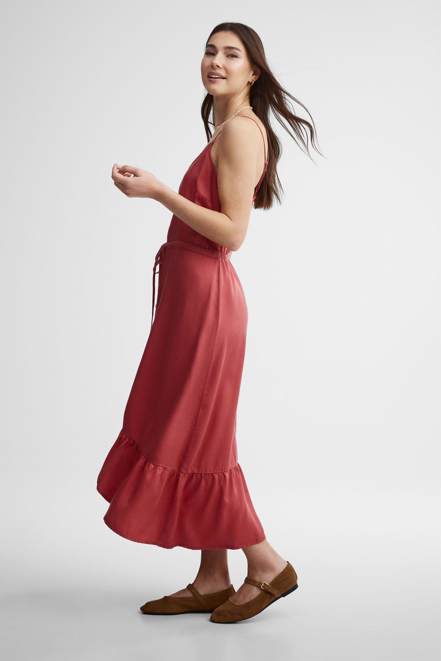 Robe midi à bretelles en lyocell - Femme && ROUGE