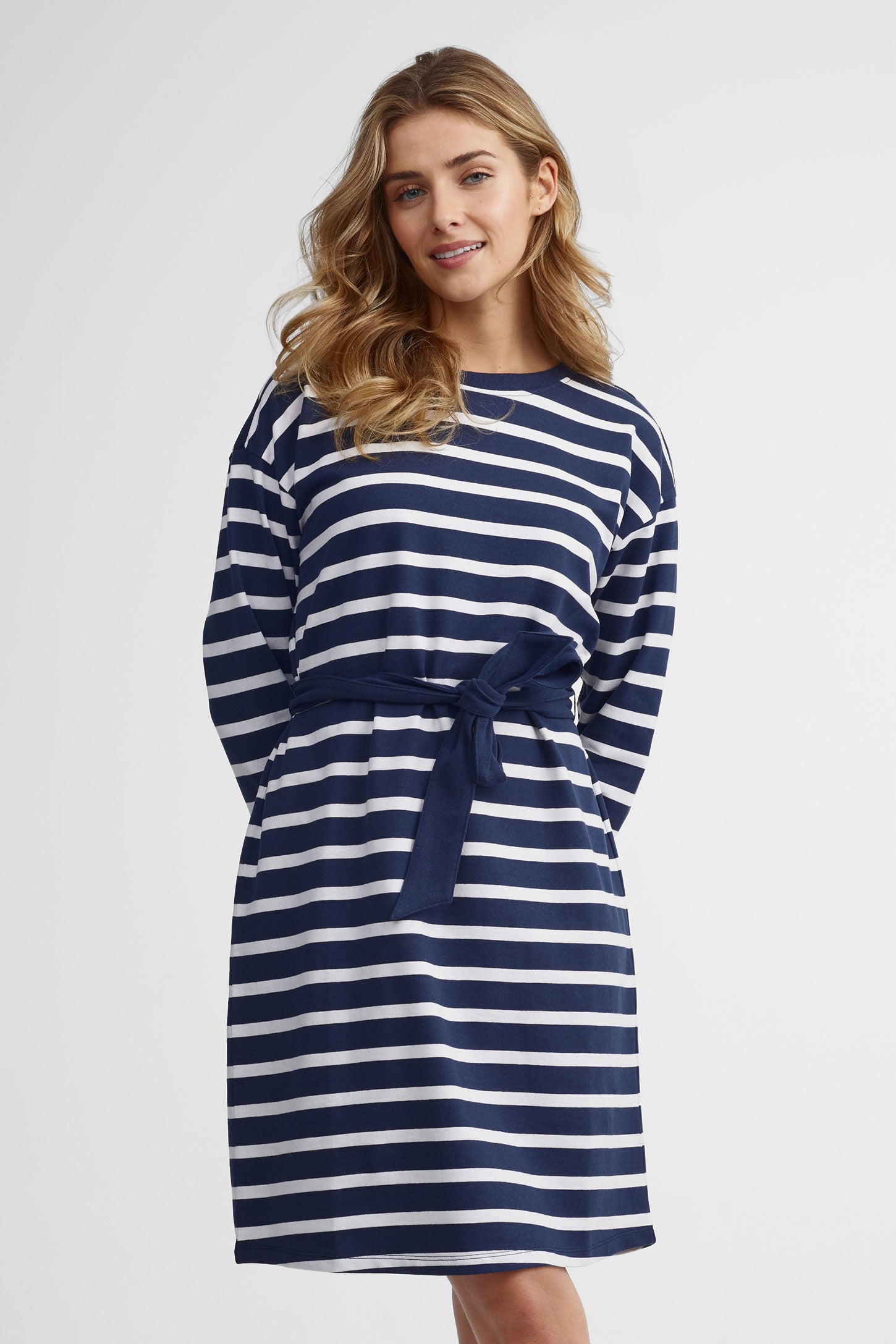 Robe manches longues - Femme 
 && BLEU MARINE MUL