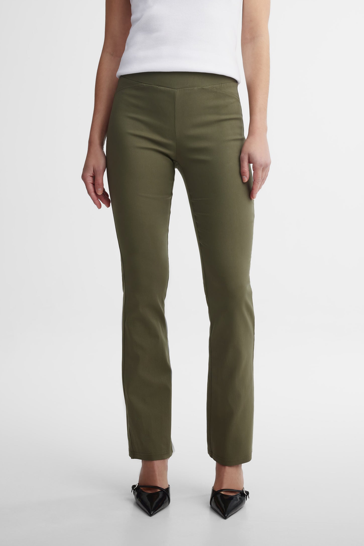 Pantalon ''bootcut'' en twill - Femme && KAKI