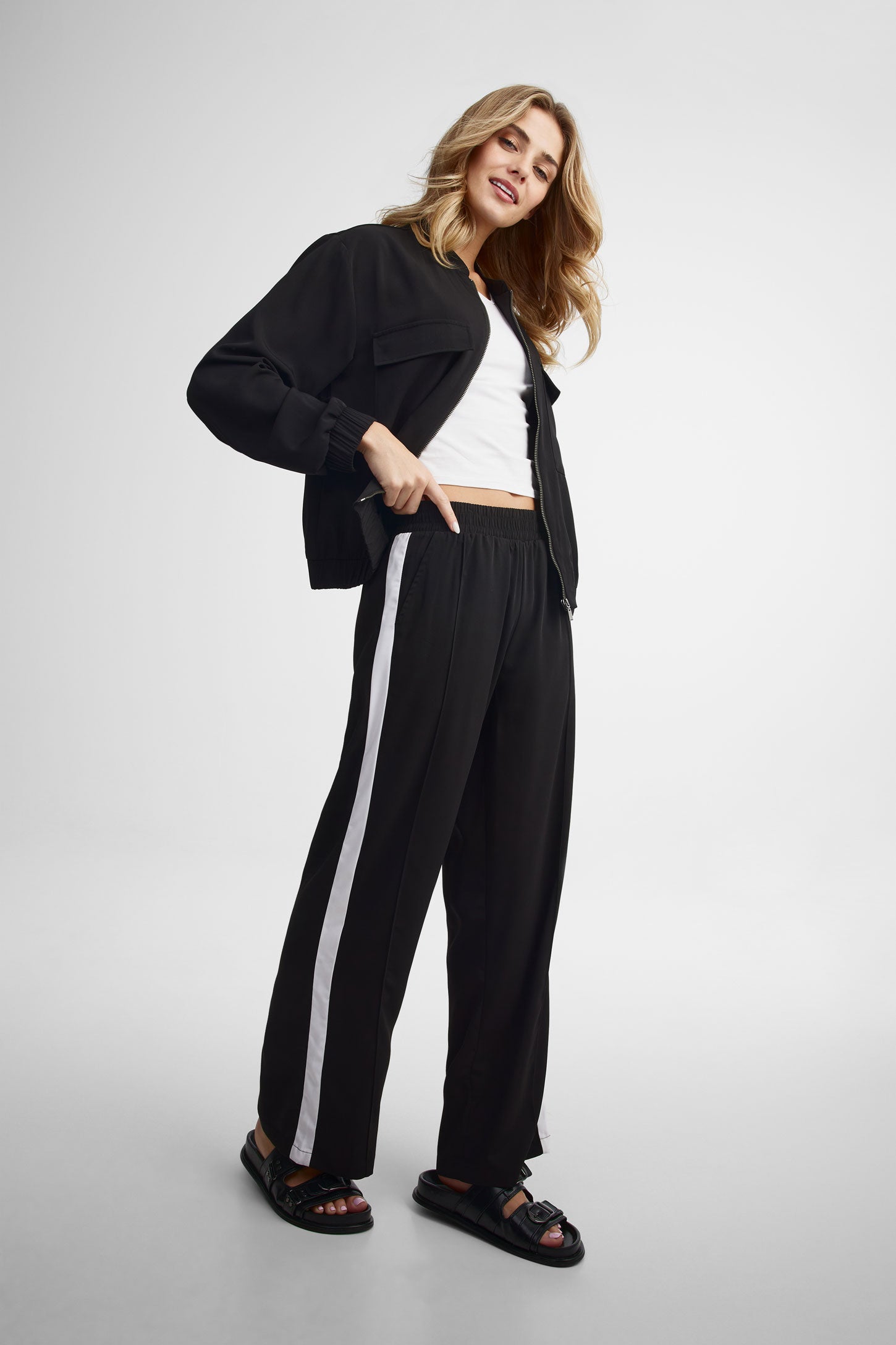 Pantalon jambe large - Femme && NOIR