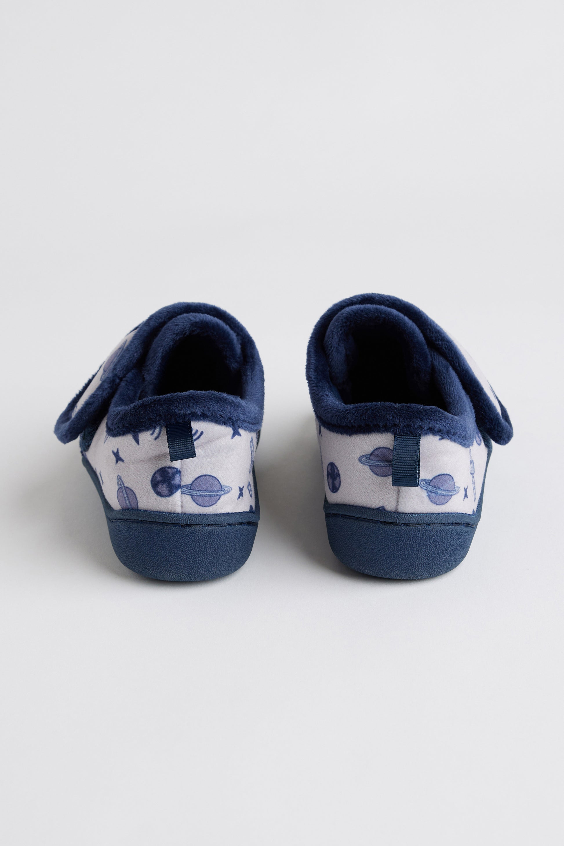 Pantoufles semelles rigides - Enfant garçon && MARIN/MULTI