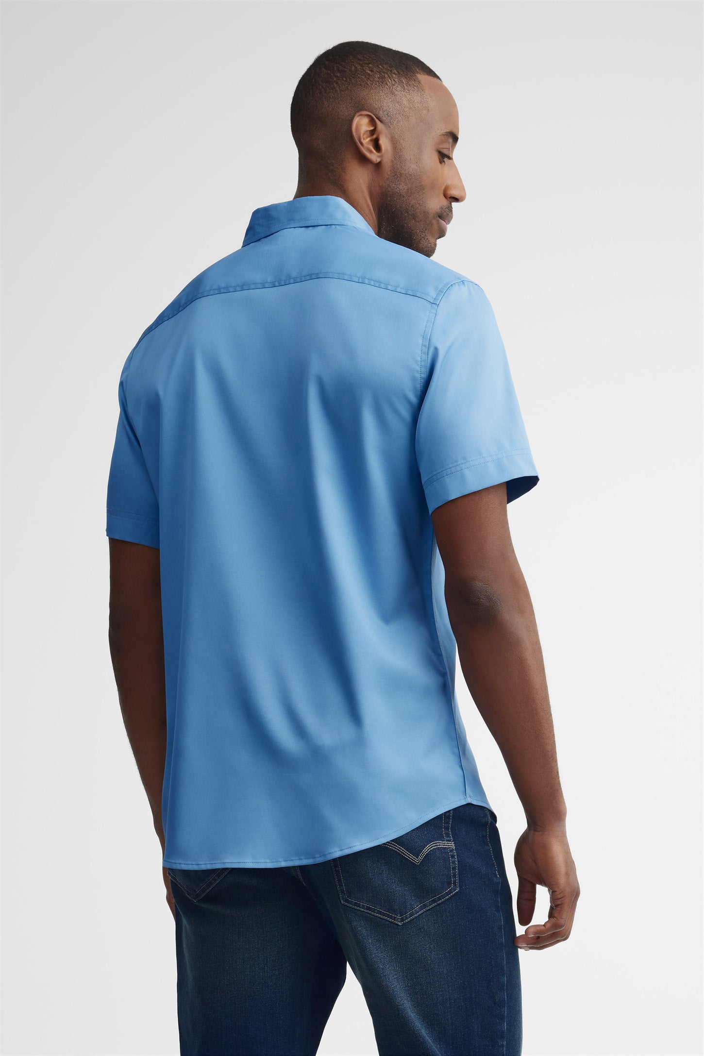 Chemise manches courtes coupe régulière microfibre - Homme && BLEU
