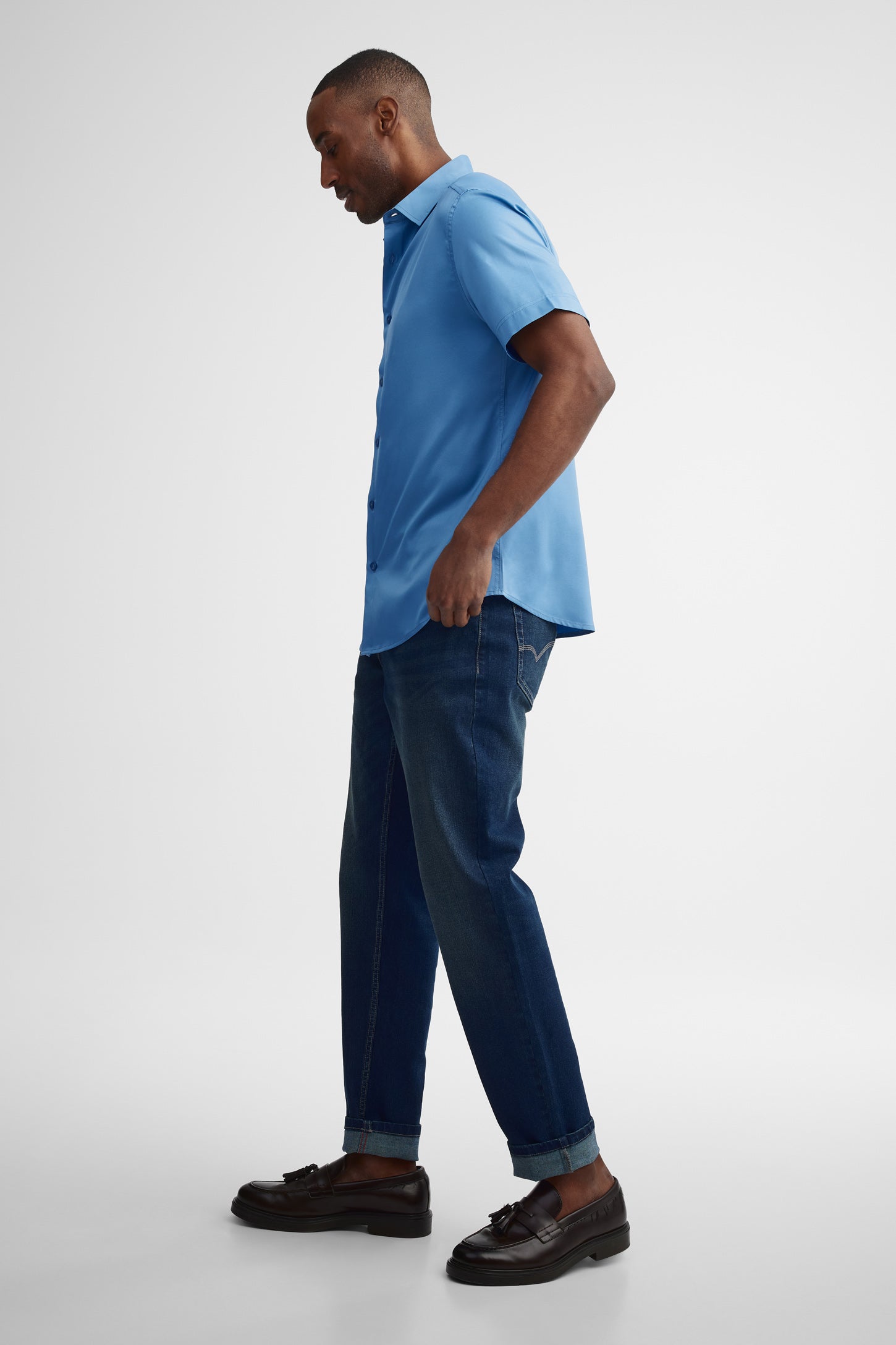 Chemise manches courtes coupe régulière microfibre - Homme && BLEU