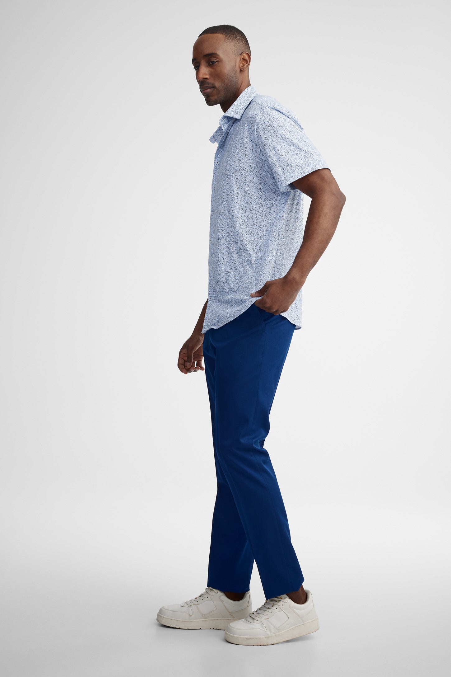 Chemise manches courtes coupe ajustée - Homme && BLEU MULTI