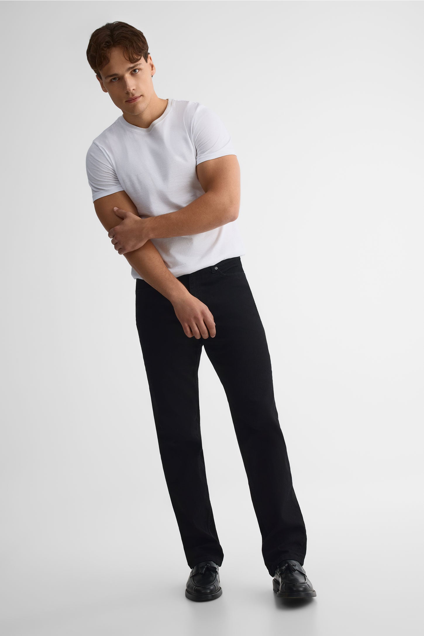 Pantalon en denim 5 poches coupe droite - Homme && NOIR
