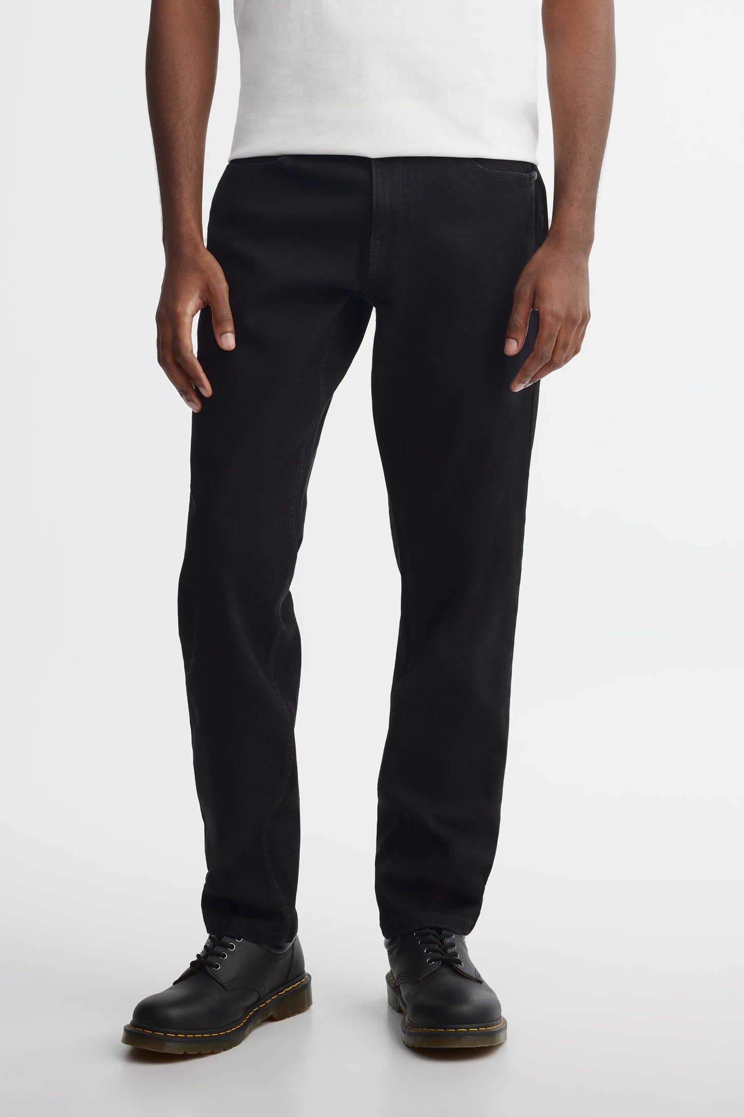 Jeans 5 poches coupe confort - Homme
 && NOIR