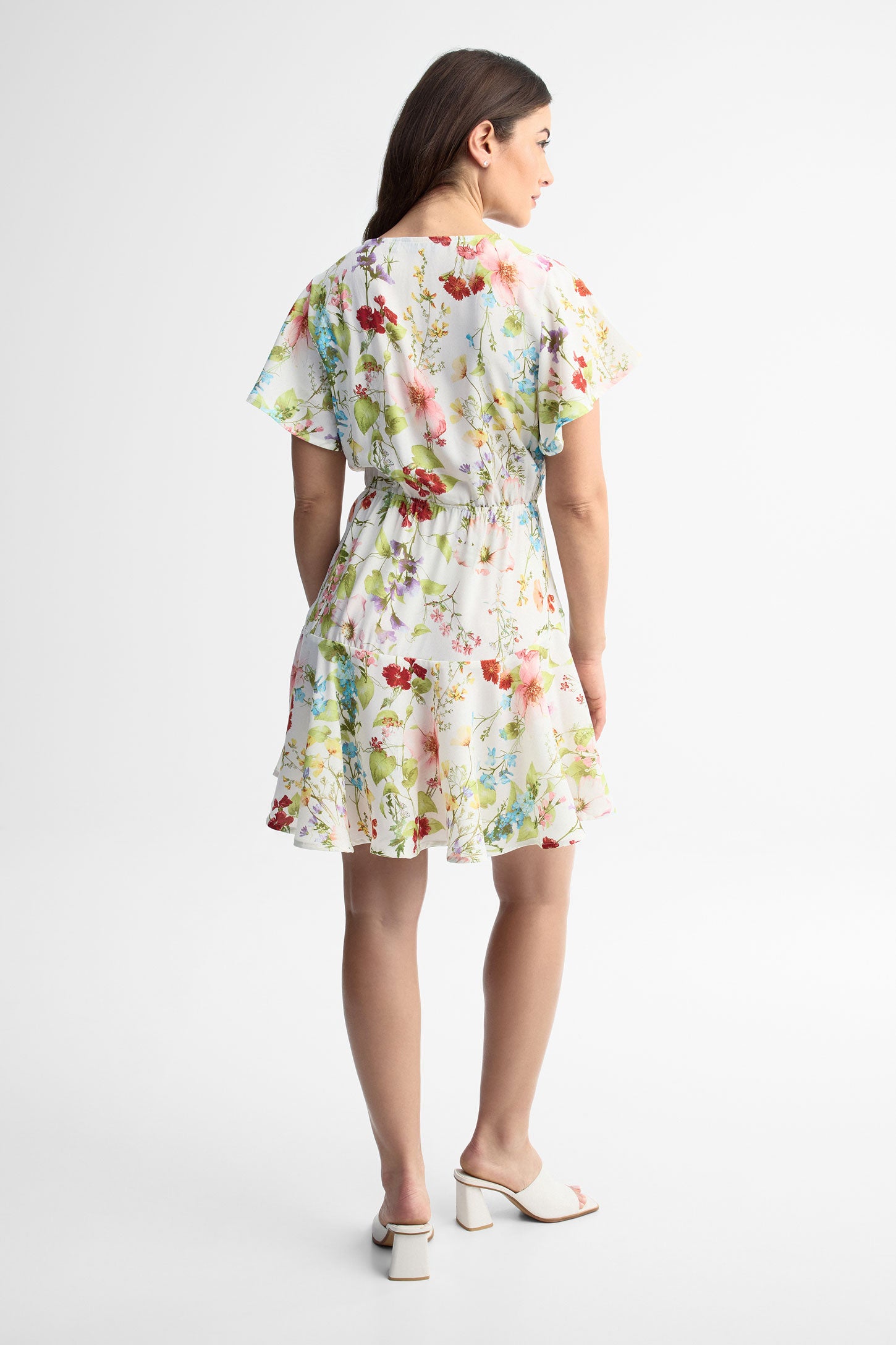 Robe courte à volants - Femme && BLANC MULTI