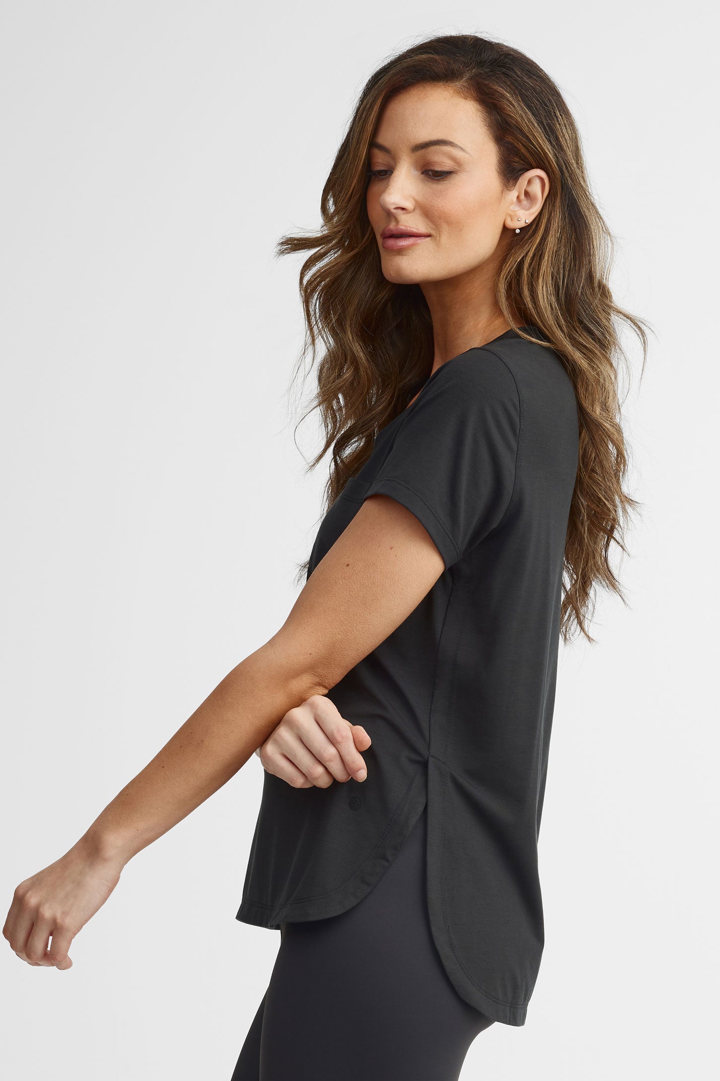 T-shirt col en V lyocell - Femme && NOIR