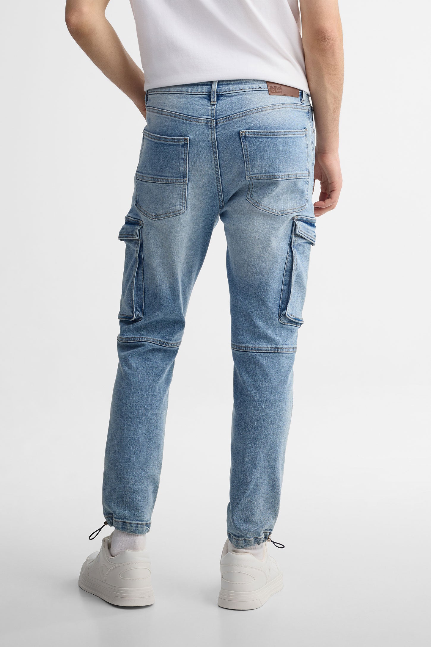 Jeans jogger cargo coupe ajustée 30'' - Homme && BLEU PALE