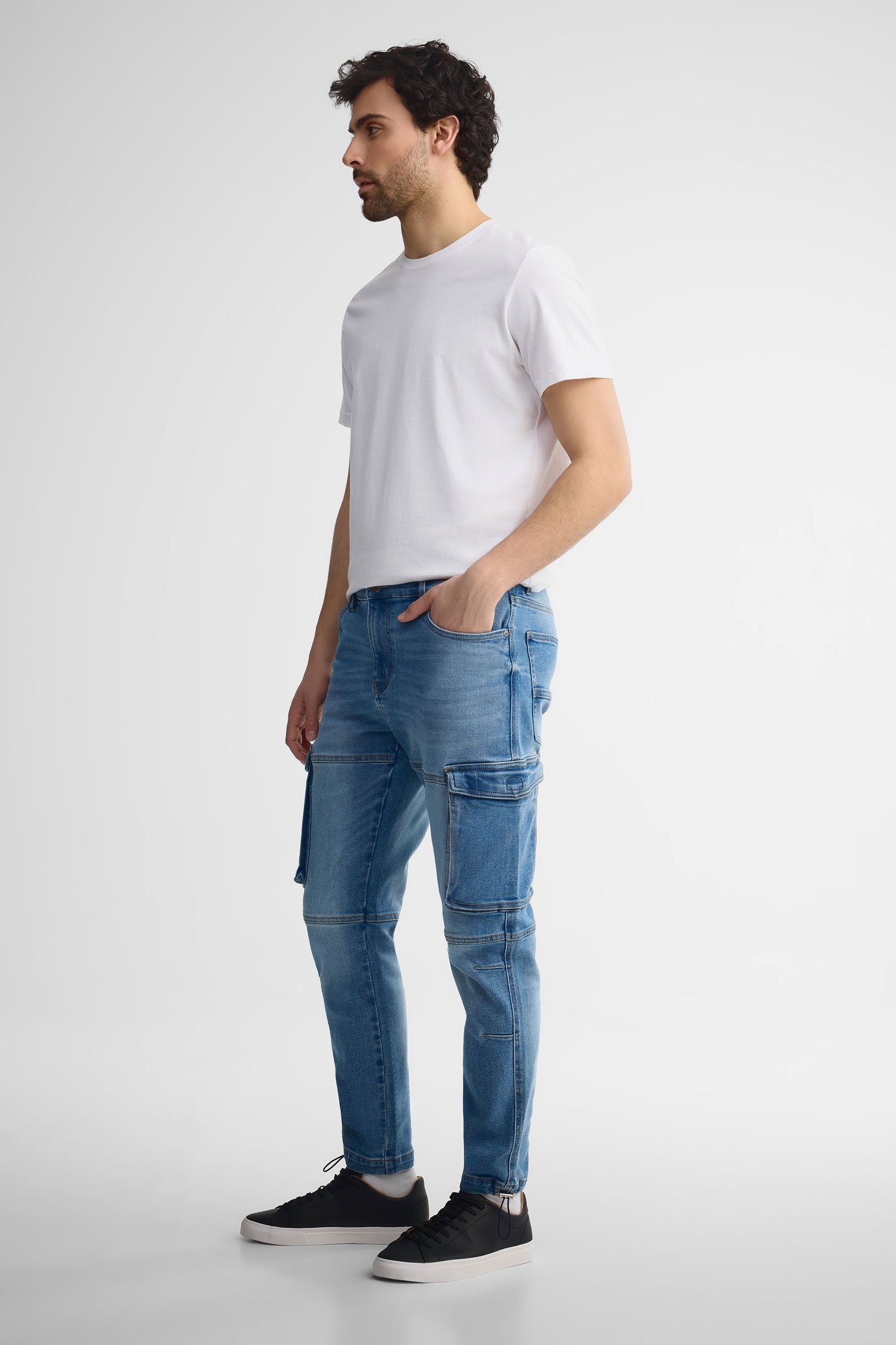 Jeans jogger cargo coupe ajustée 30'' - Homme && BLEU MOYEN