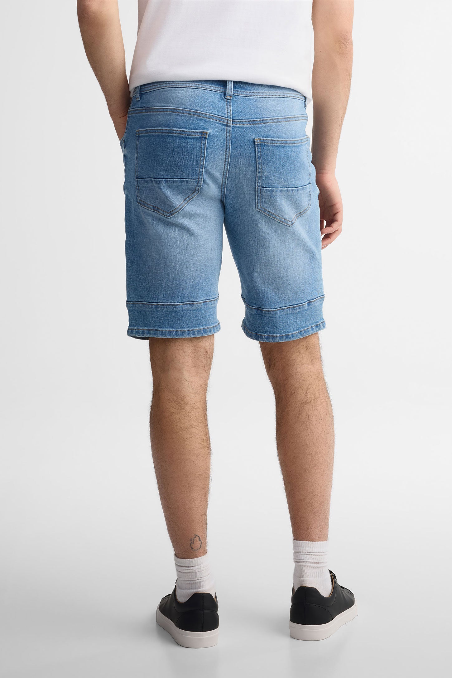 Bermuda en jeans coupe régulière 10.5'' - Homme && BLEU MOYEN