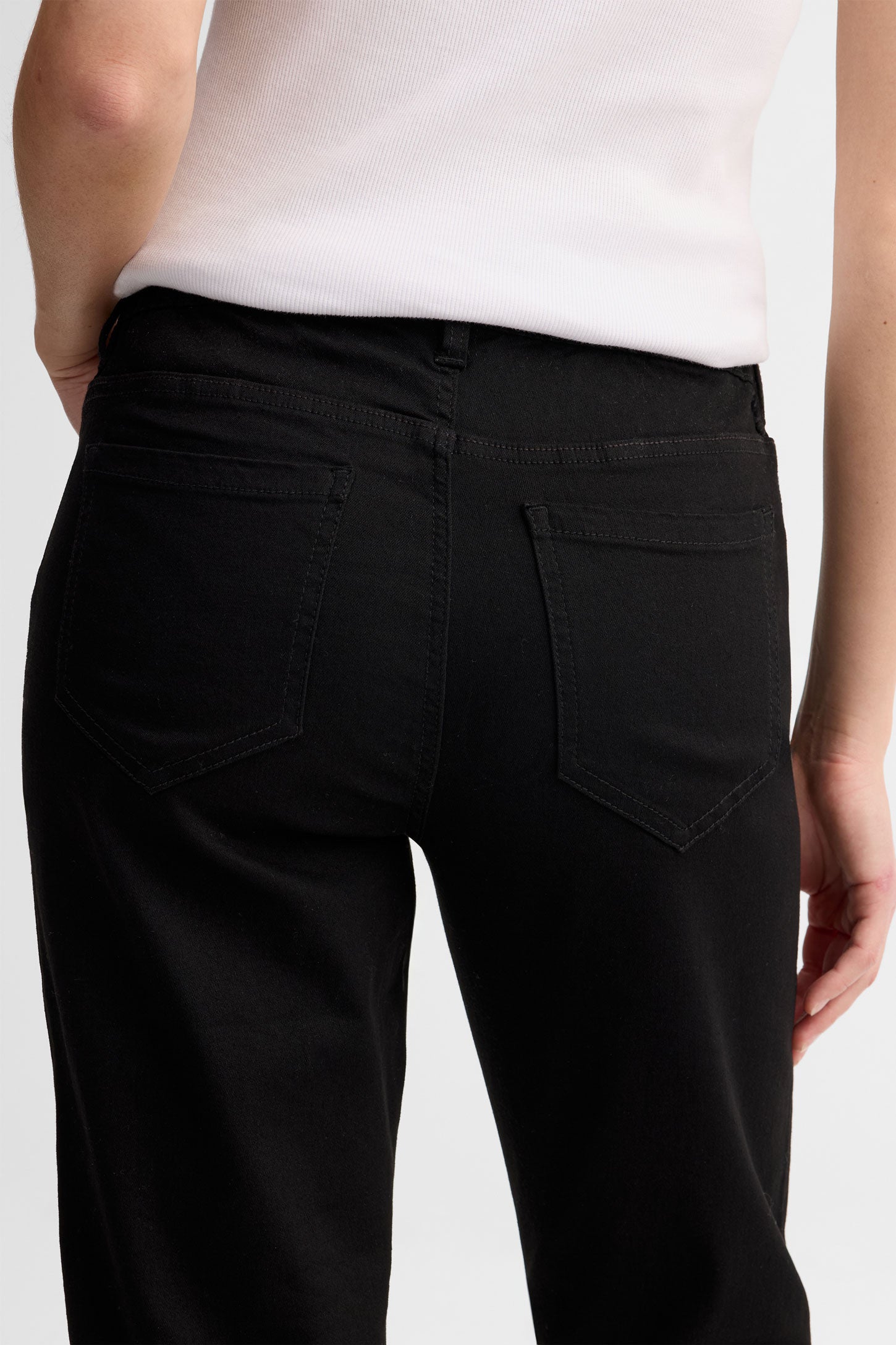 Jeans coupe jogger - Femme && NOIR
