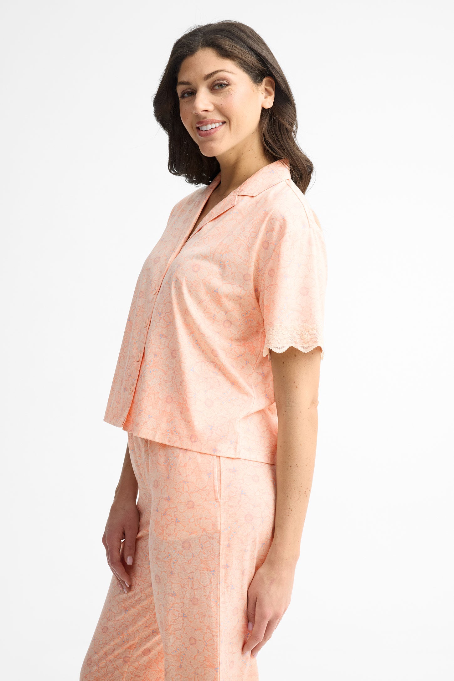 Chemise pyjama manches courtes en dentelle - Femme && ROSE MULTI