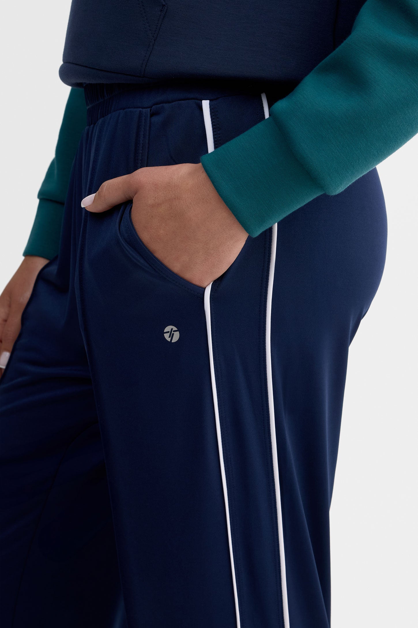 Pantalon jambe fuselée athlétique - Femme && NOIR