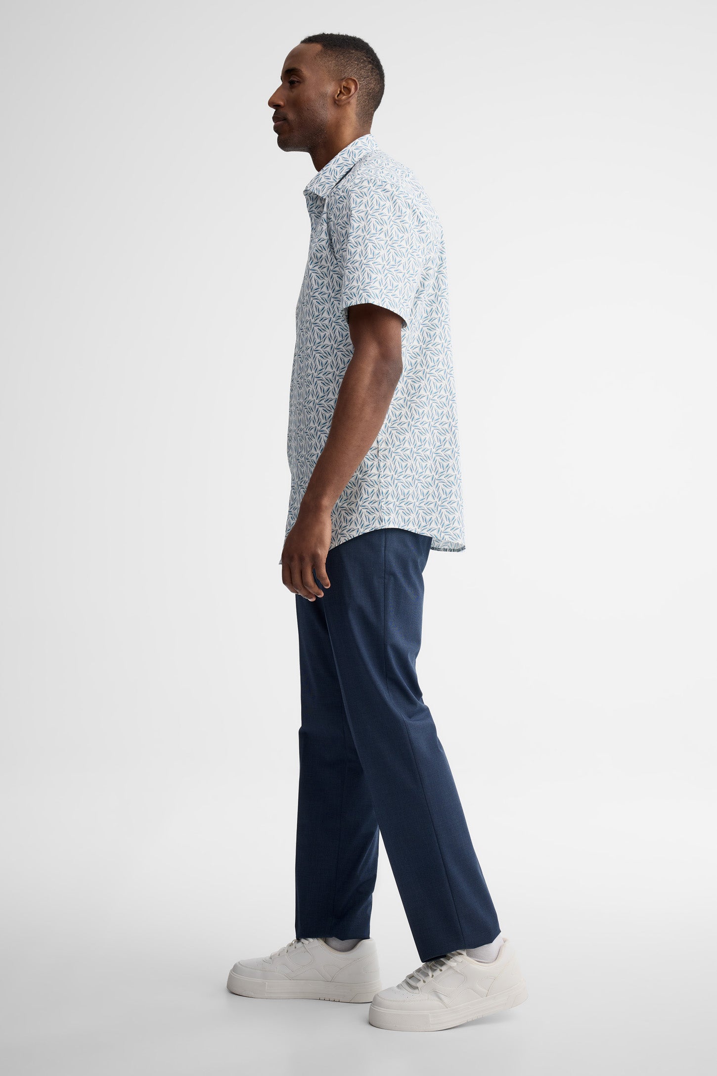 Chemise manches courtes coupe ajustée coton - Homme && BLEU MULTI