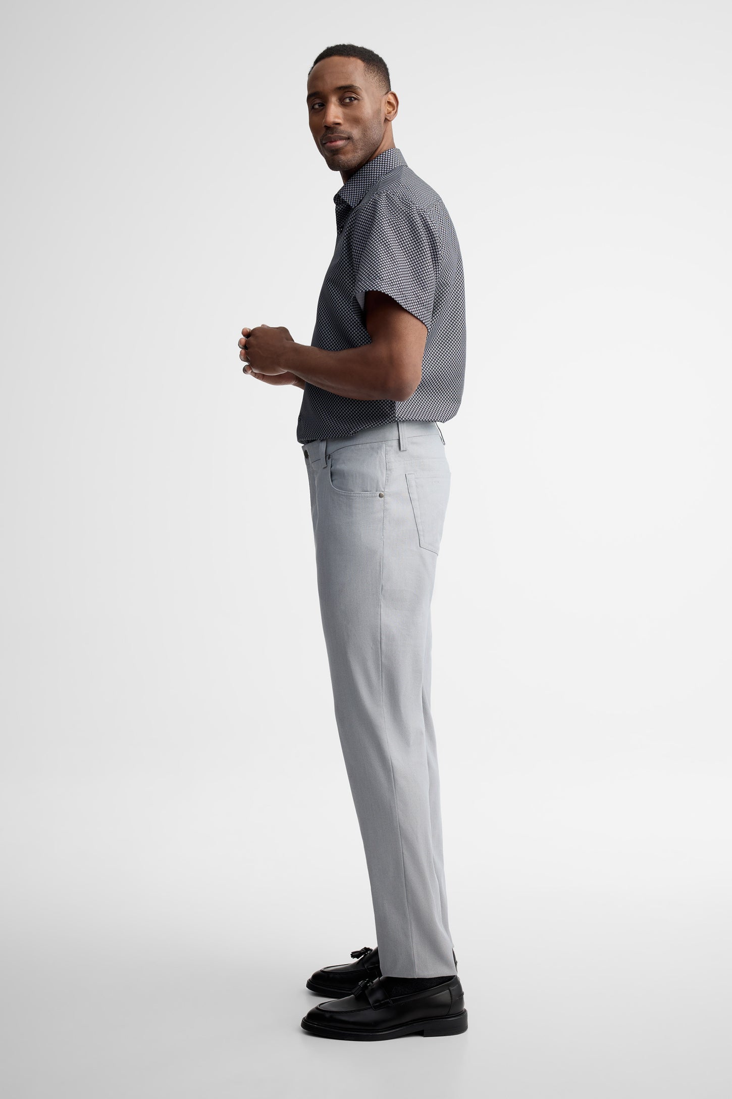 Pantalon coupe semi-ajustée habillé - Homme && GRIS PALE