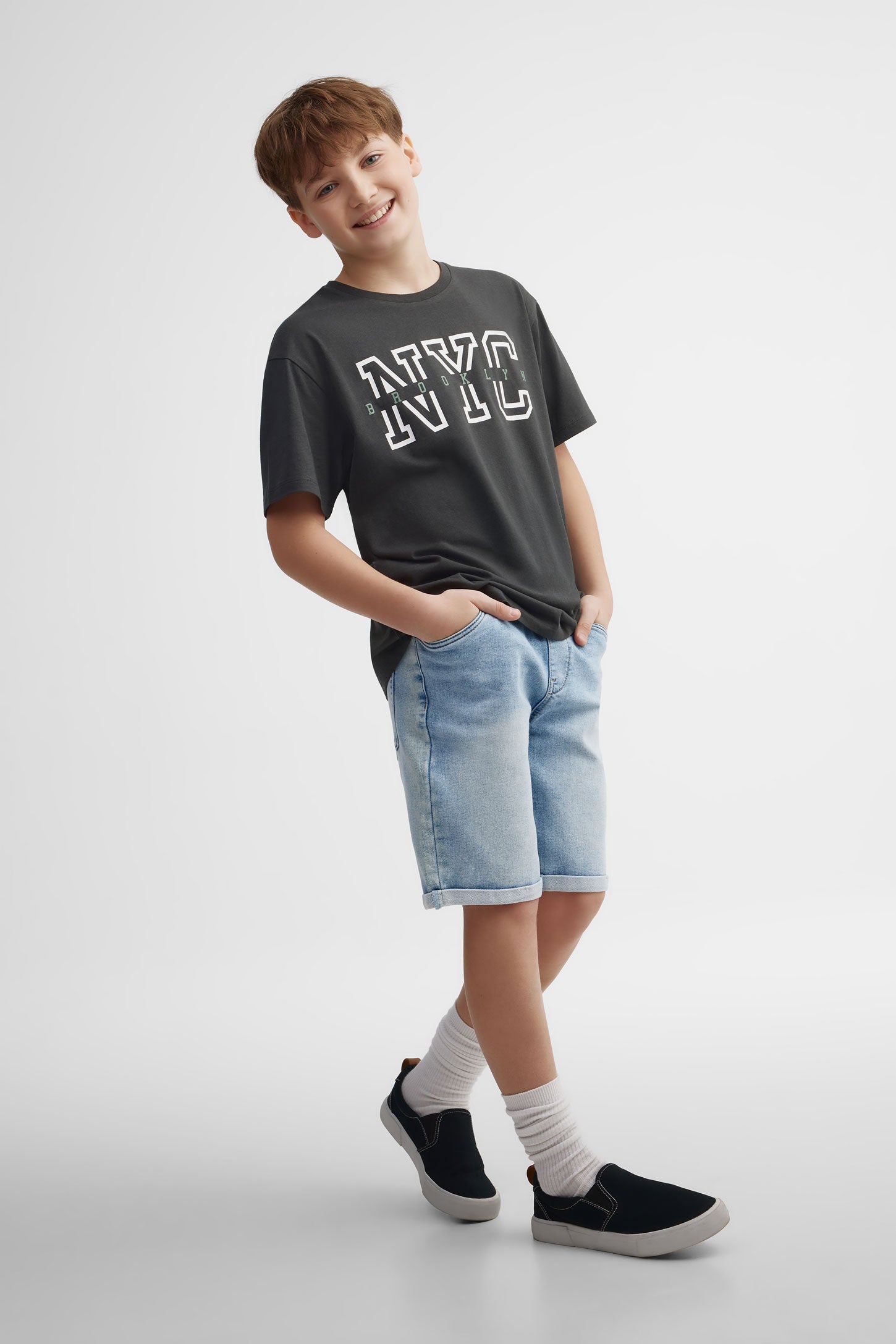 T-shirt col rond, 2/25- ado garçon && NOIR