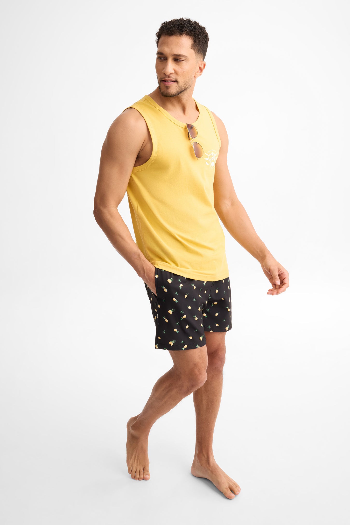 Camisole col rond coton, 2/30$ - Homme && JAUNE