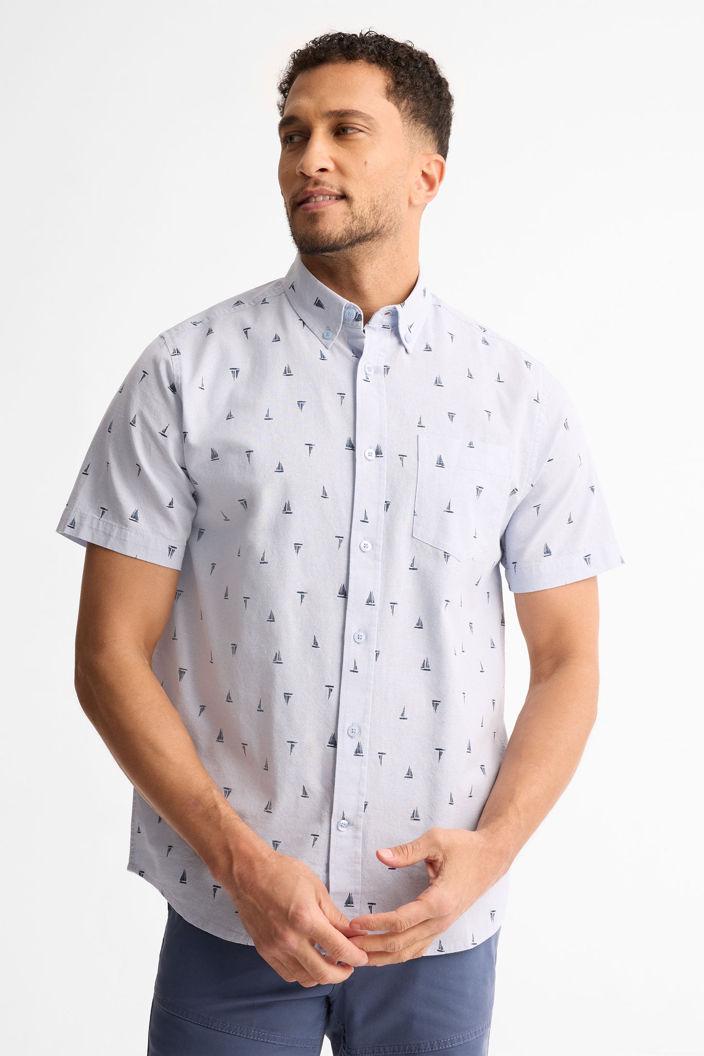 Chemise manches courtes coupe régulière - Homme && BLEU MULTI