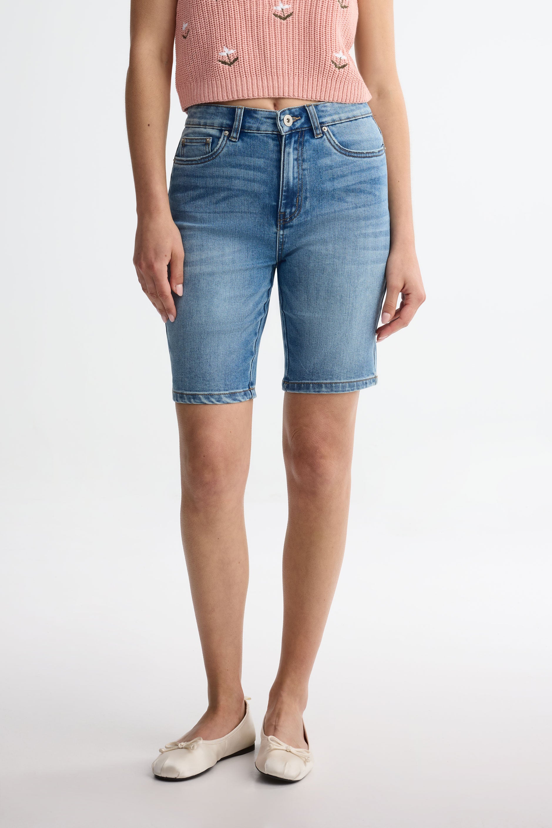 Bermuda taille haute jambe droite en jeans - Femme && DENIM MOYEN