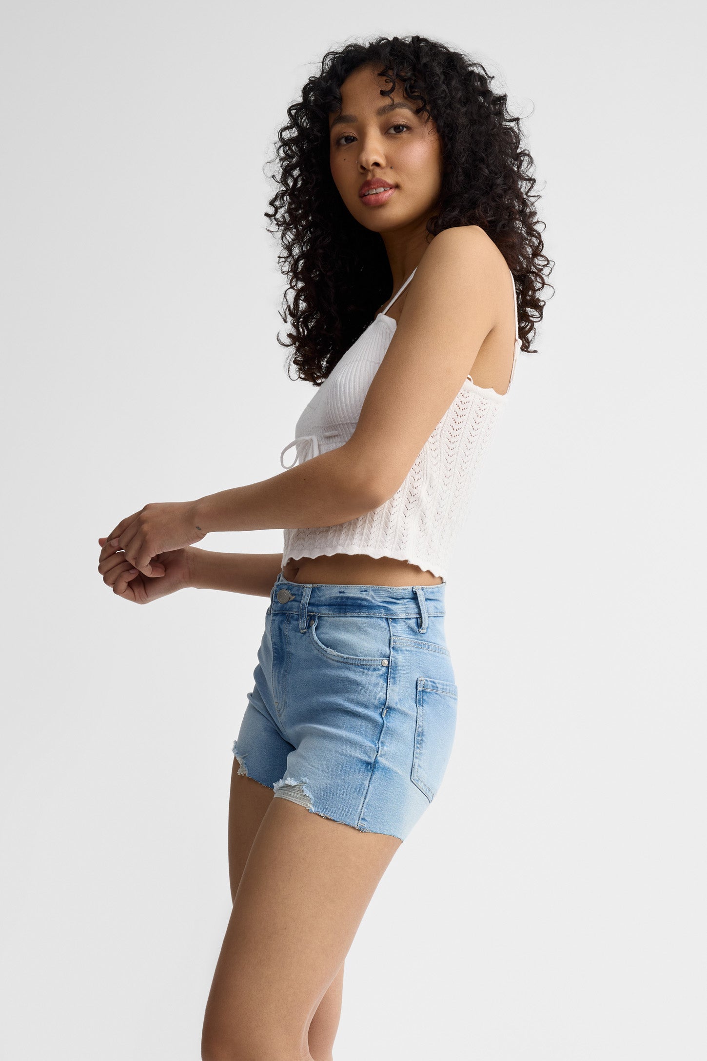 Short en jeans déchiré - Femme && PEROXYDE