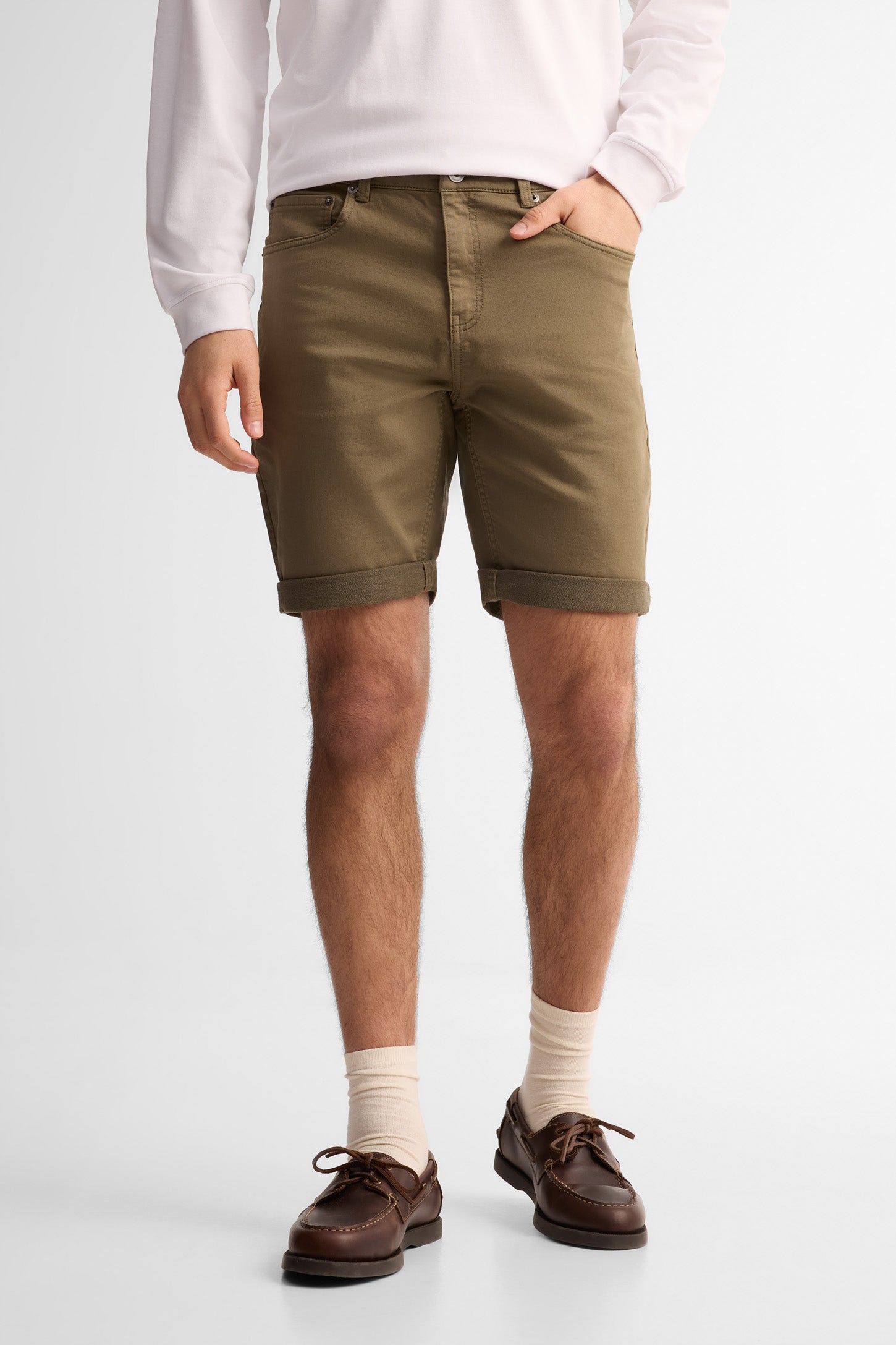 Short 5 poches en twill - Homme && KAKI