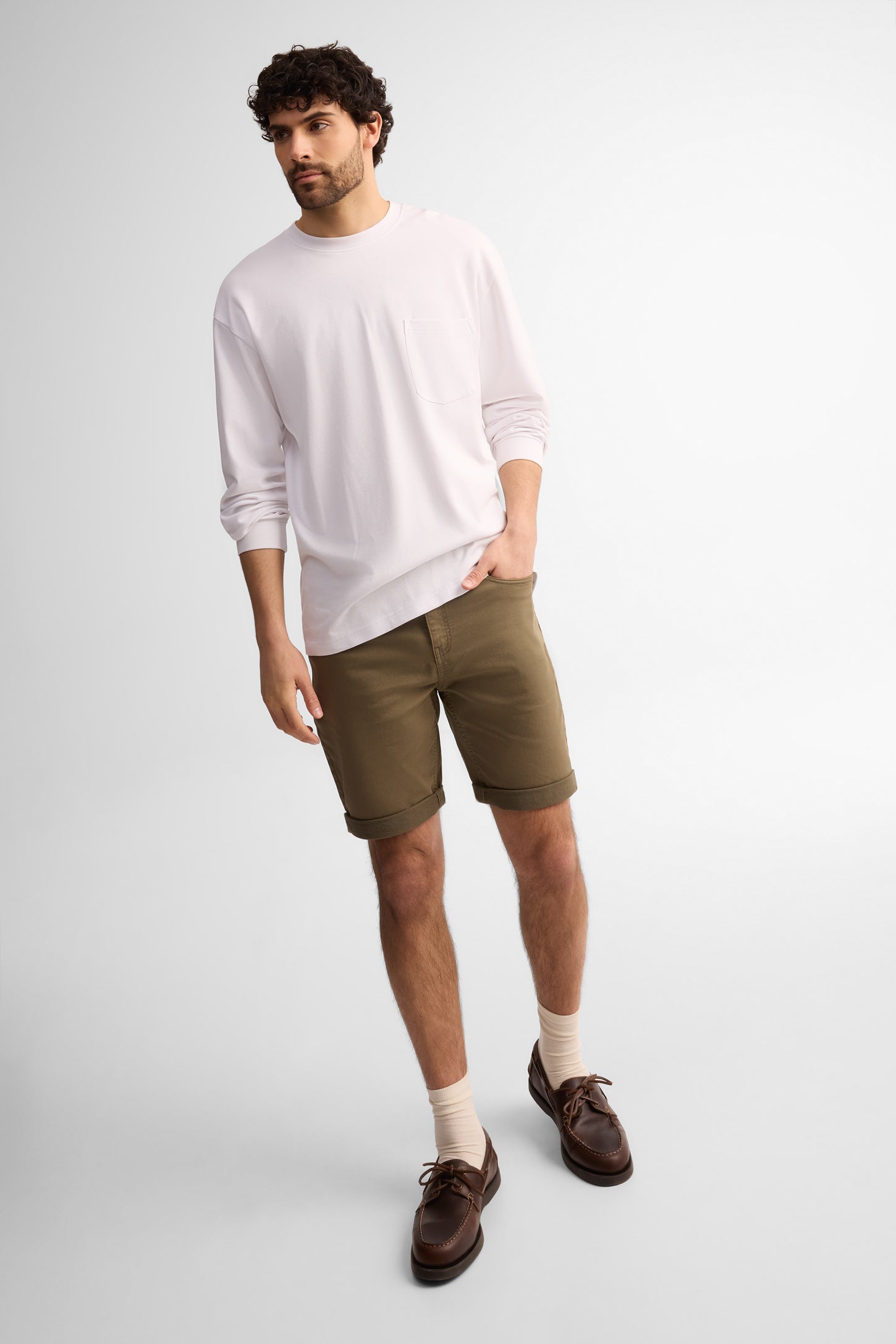Short 5 poches en twill - Homme && KAKI
