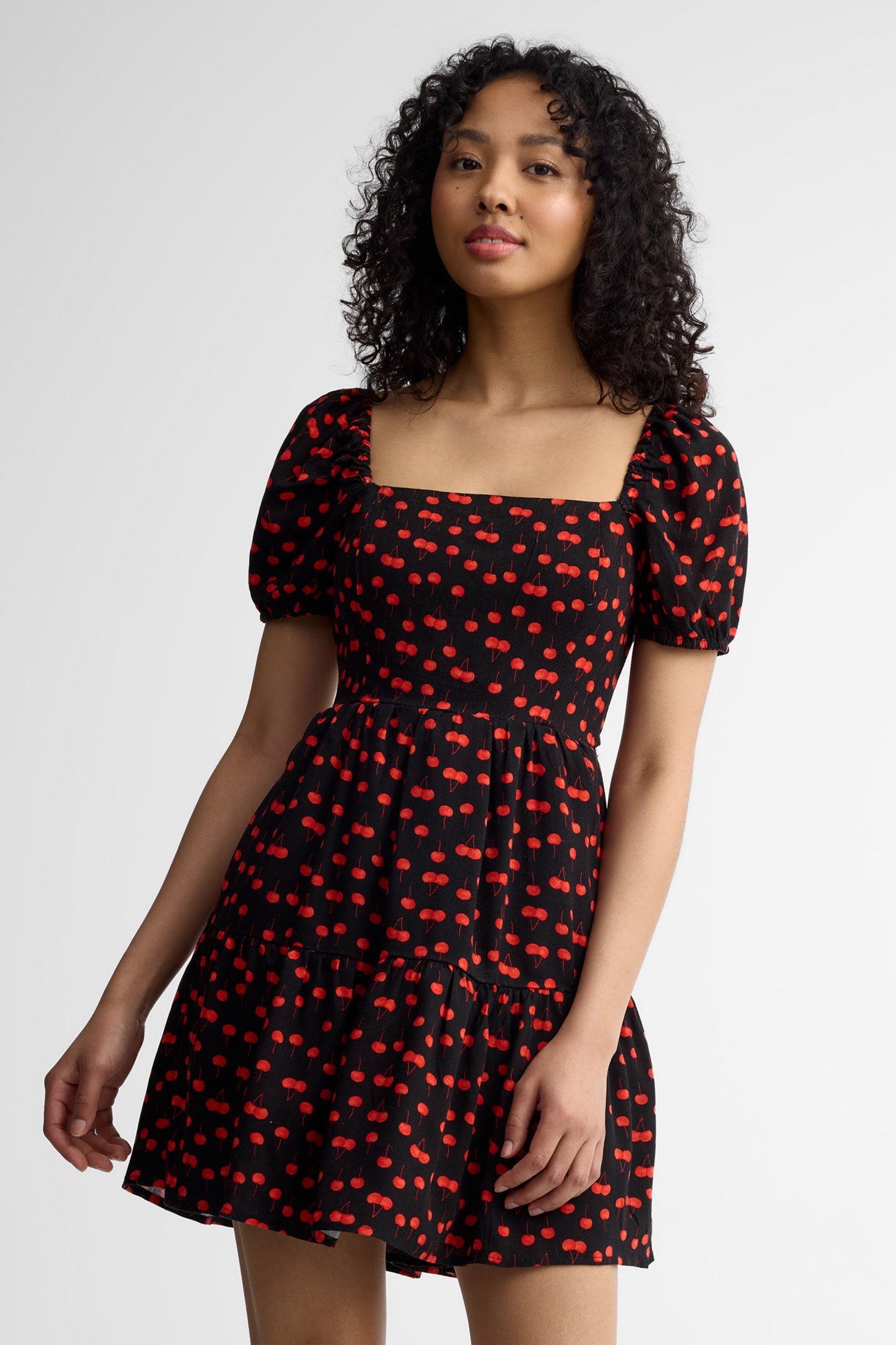 Robe à volants manches courtes bouffantes - Femme && NOIR/MULTI