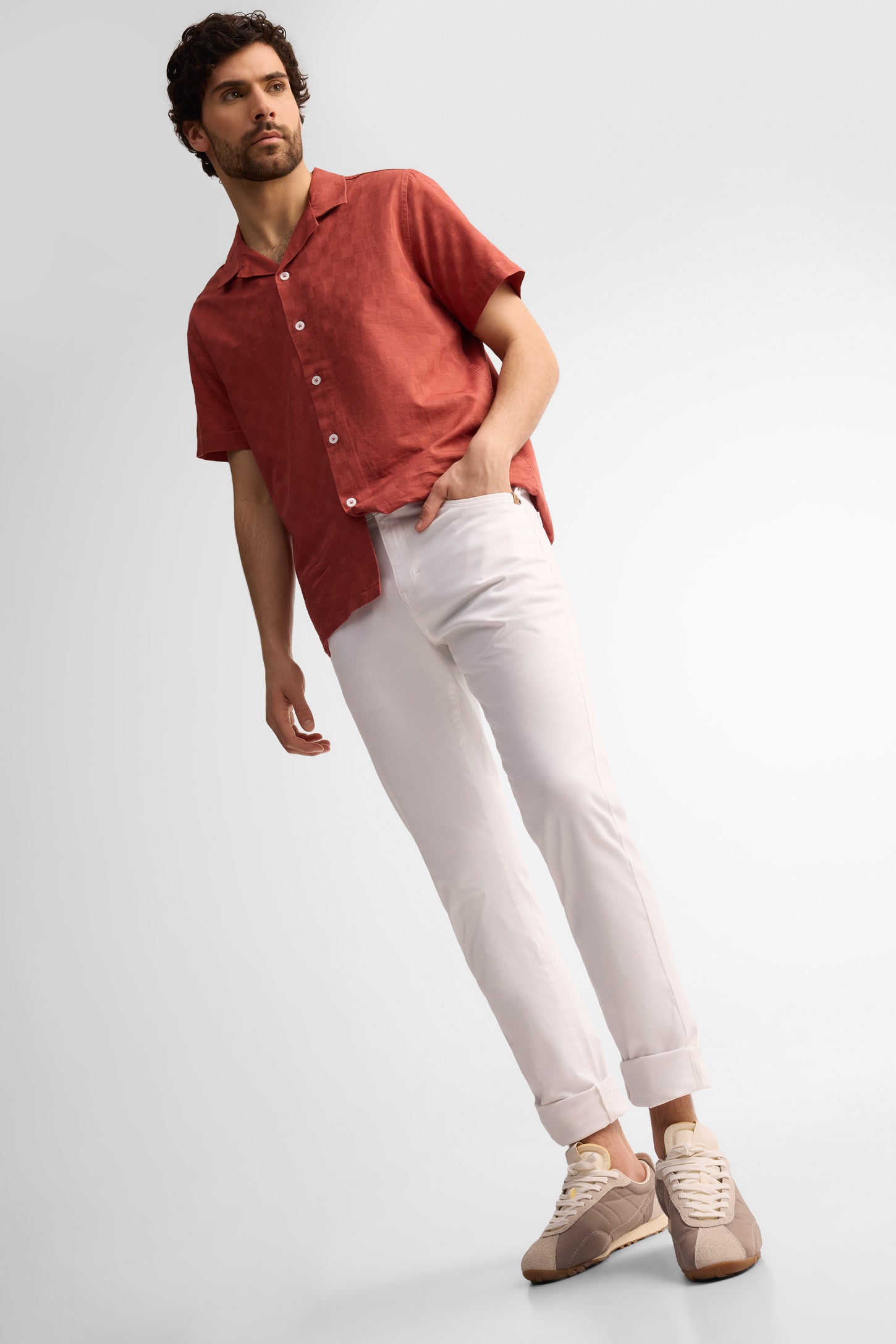 Pantalon jambe fuselée en twill - Homme && BLANC
