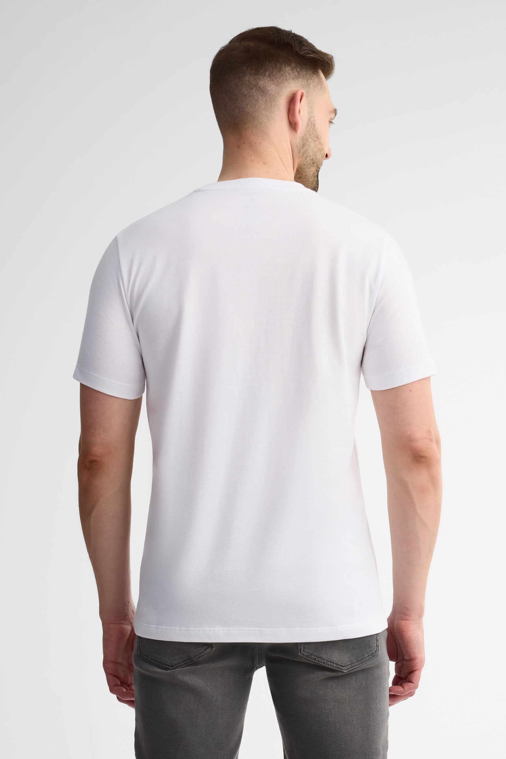 T-shirt col rond à poche coton, 2/30$ - Homme && BLANC
