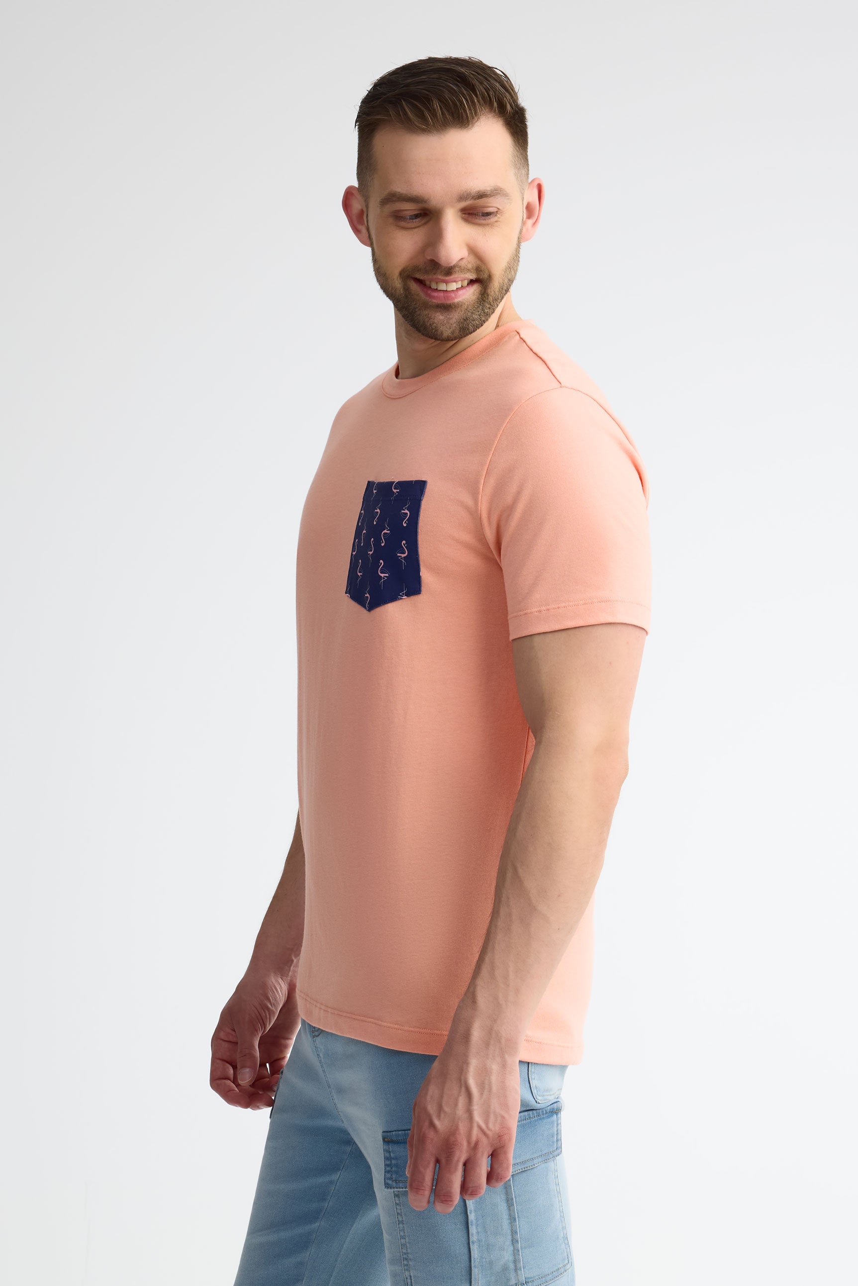 T-shirt col rond à poche coton, 2/30$ - Homme && ROSE