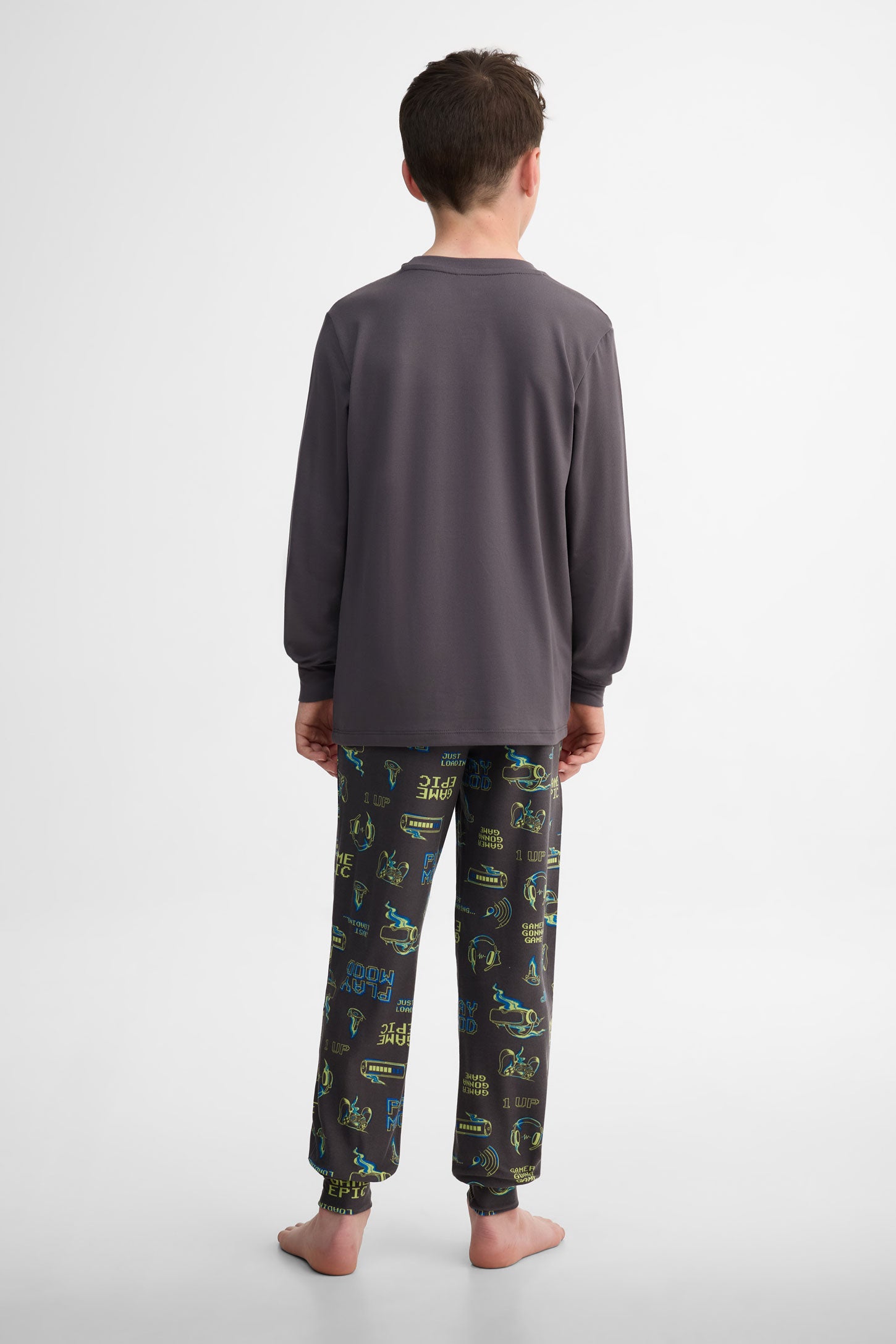 Pyjama 2-pièces, 2/40$ - Ado garçon && CHARBON