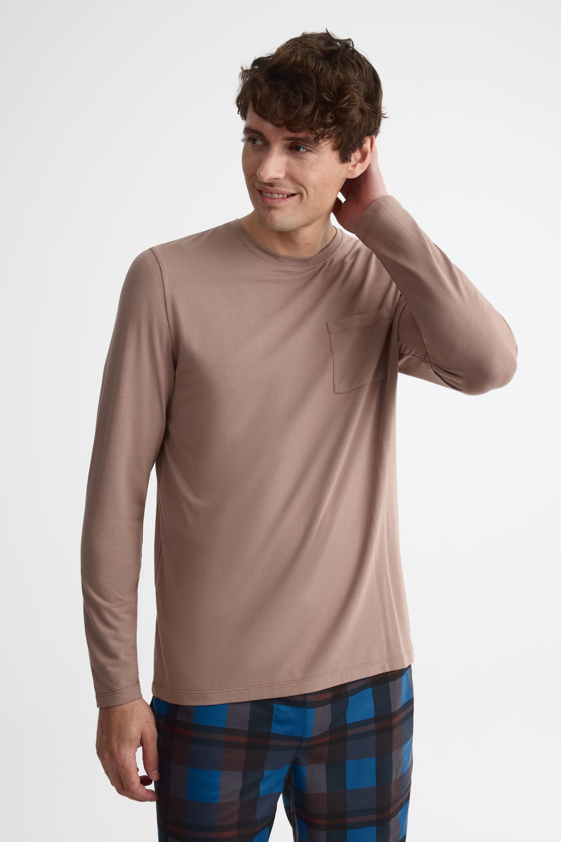 Chandail pyjama manches longues, 2/40$ - Homme && TAUPE