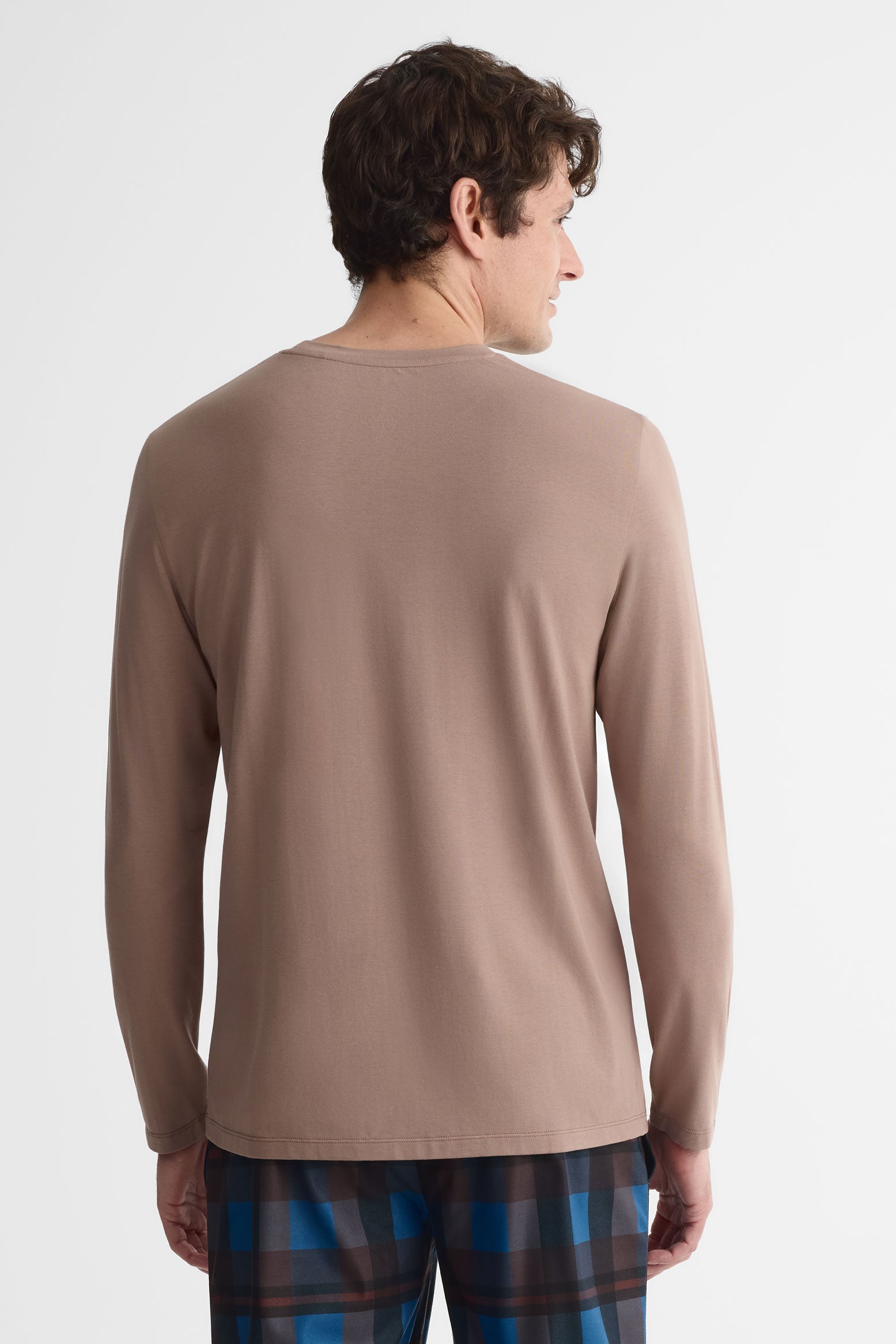 Chandail pyjama manches longues, 2/40$ - Homme && TAUPE