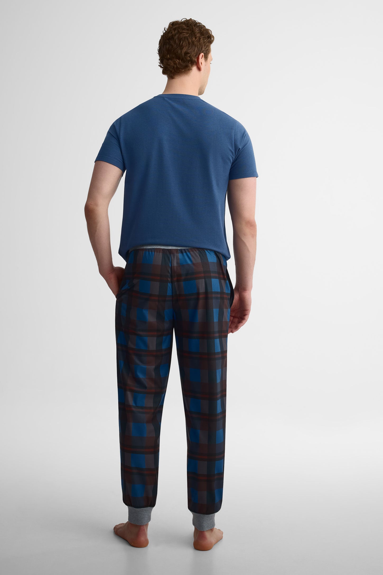 Pantalon jogger pyjama, 2/40$ - Homme && NOIR/MULTI