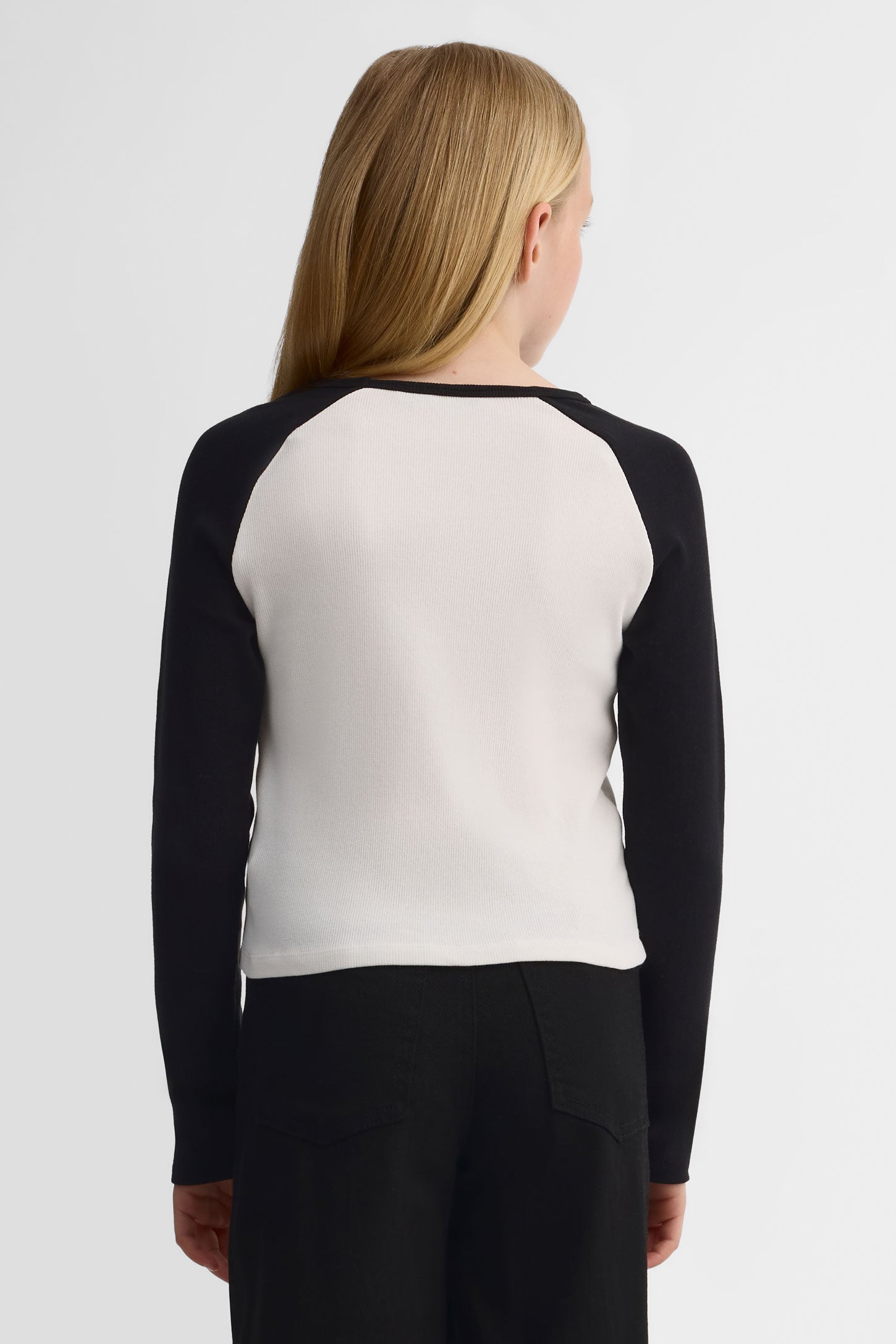 Chandail léger manches longues raglan – Ado fille && NOIR
