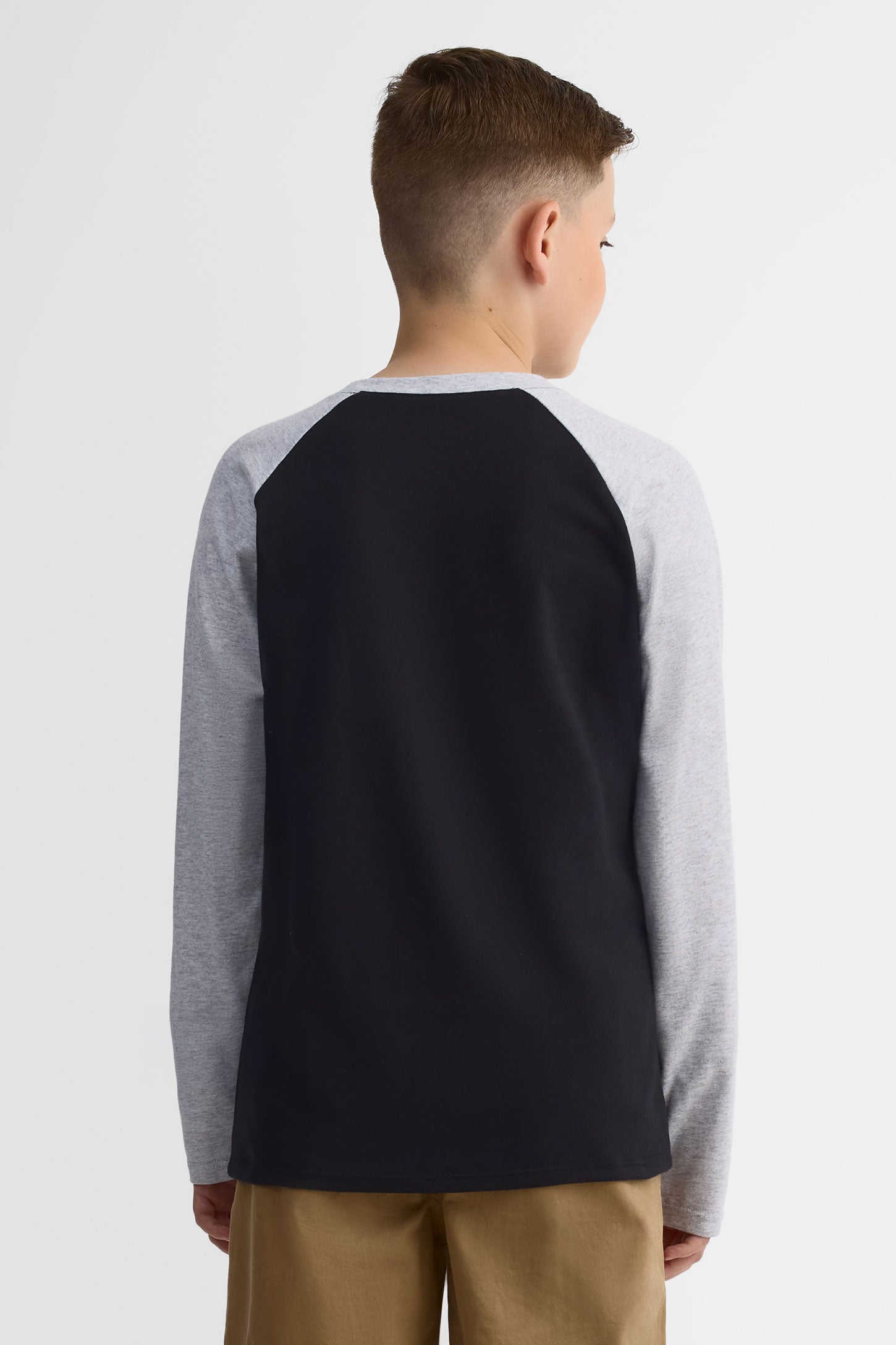 Chandail uni avec poche 2/25$ - Ado garçon && NOIR