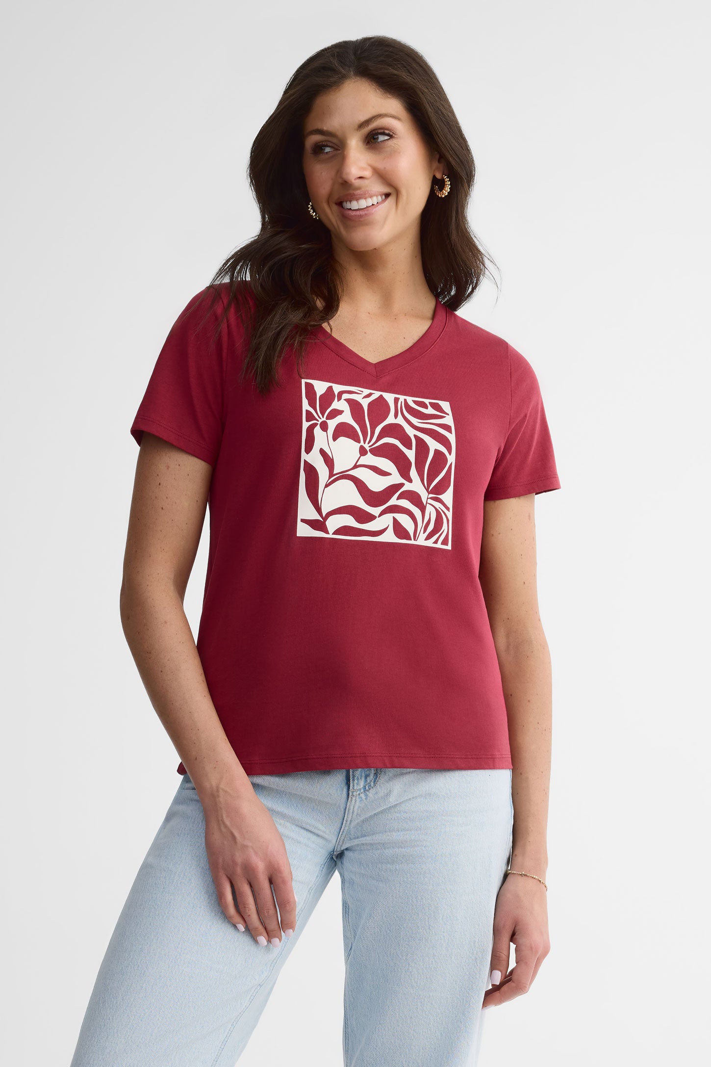 T-shirt col V en coton, 2/30$ - Femme && ROUGE