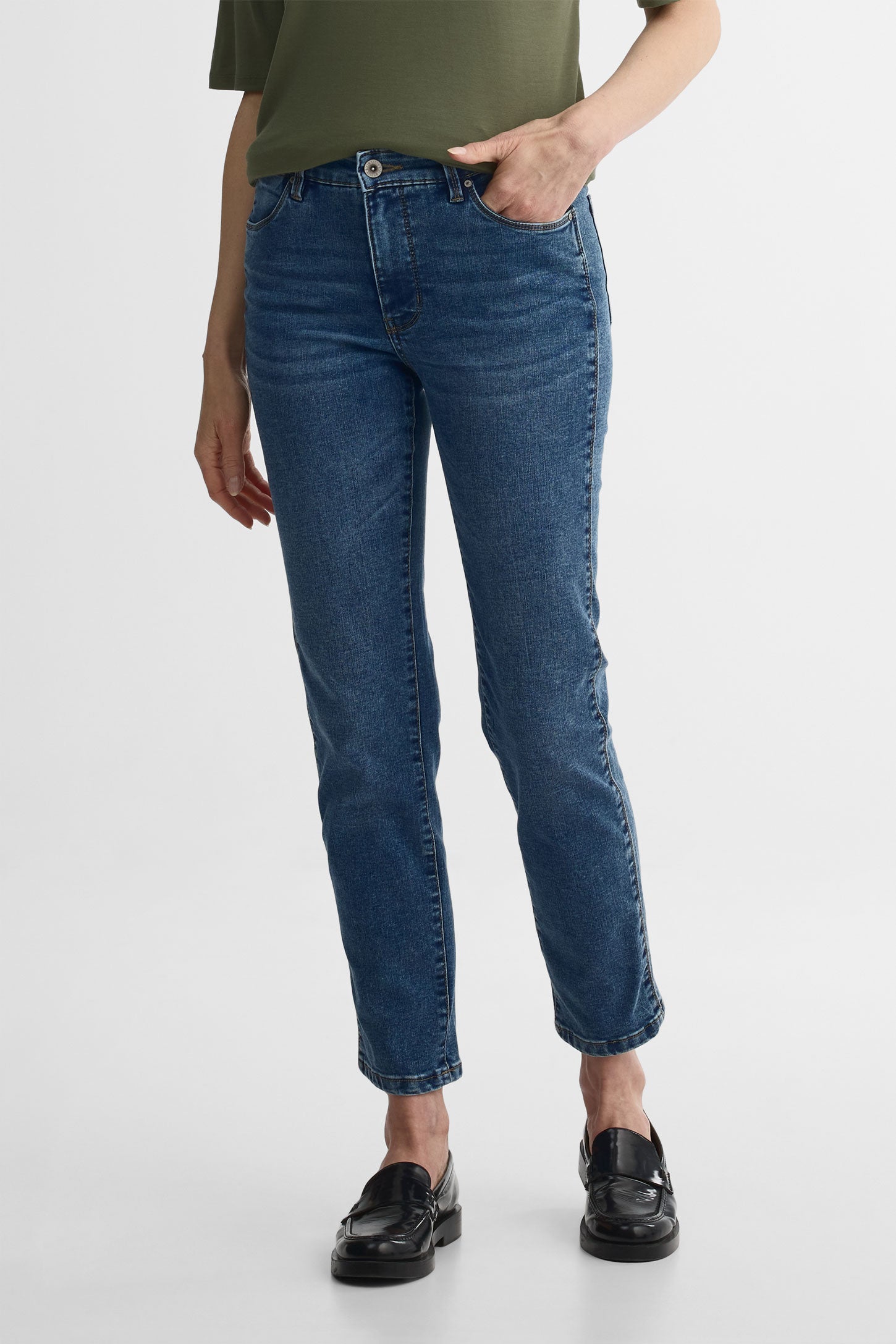 Jeans taille moyenne ajustés – Femme && DENIM MOYEN