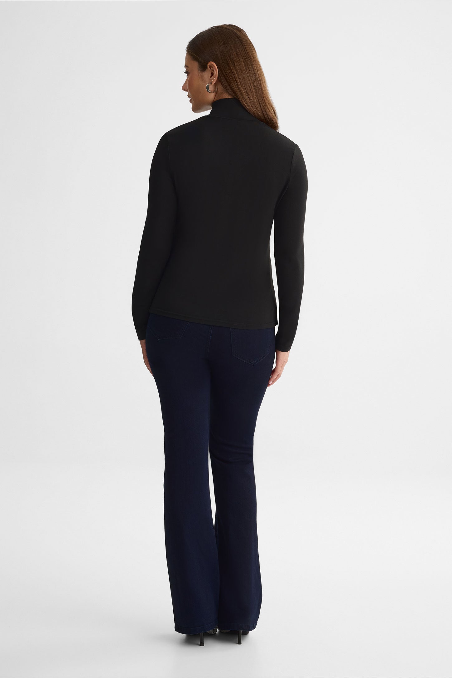 Chandail col croisé – Femme && NOIR