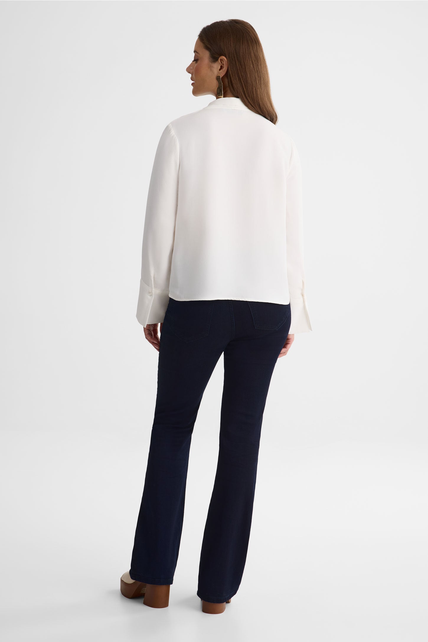 Blouse à col cravate – Femme && BLANC