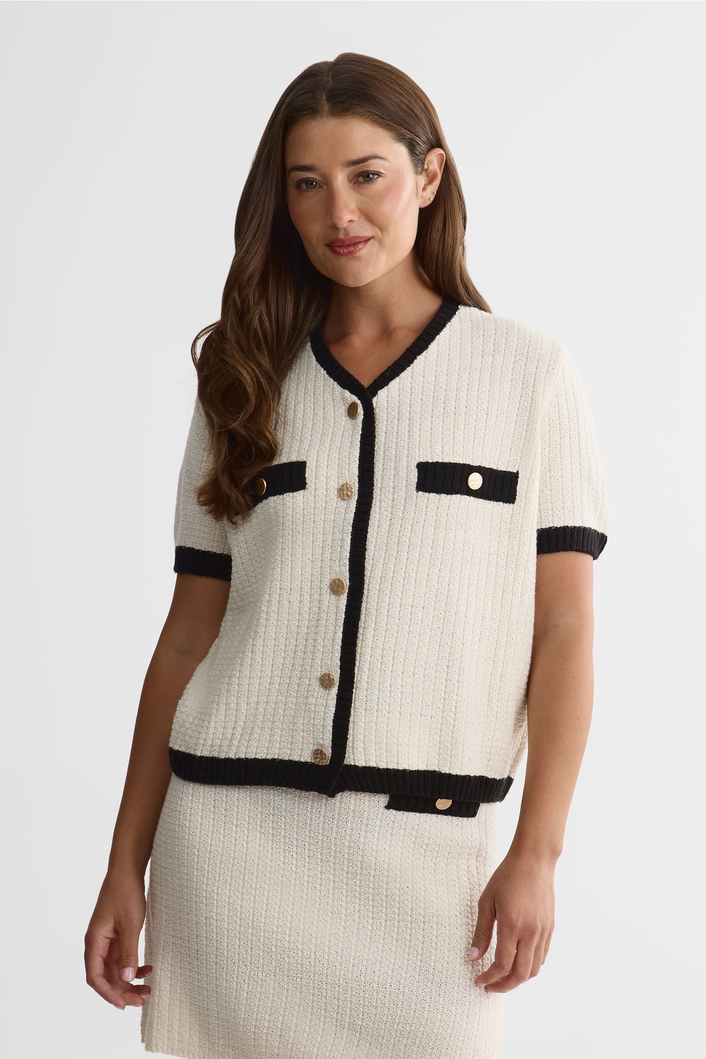 Cardigan boutonnière – Femme && BLANC CASSÉ