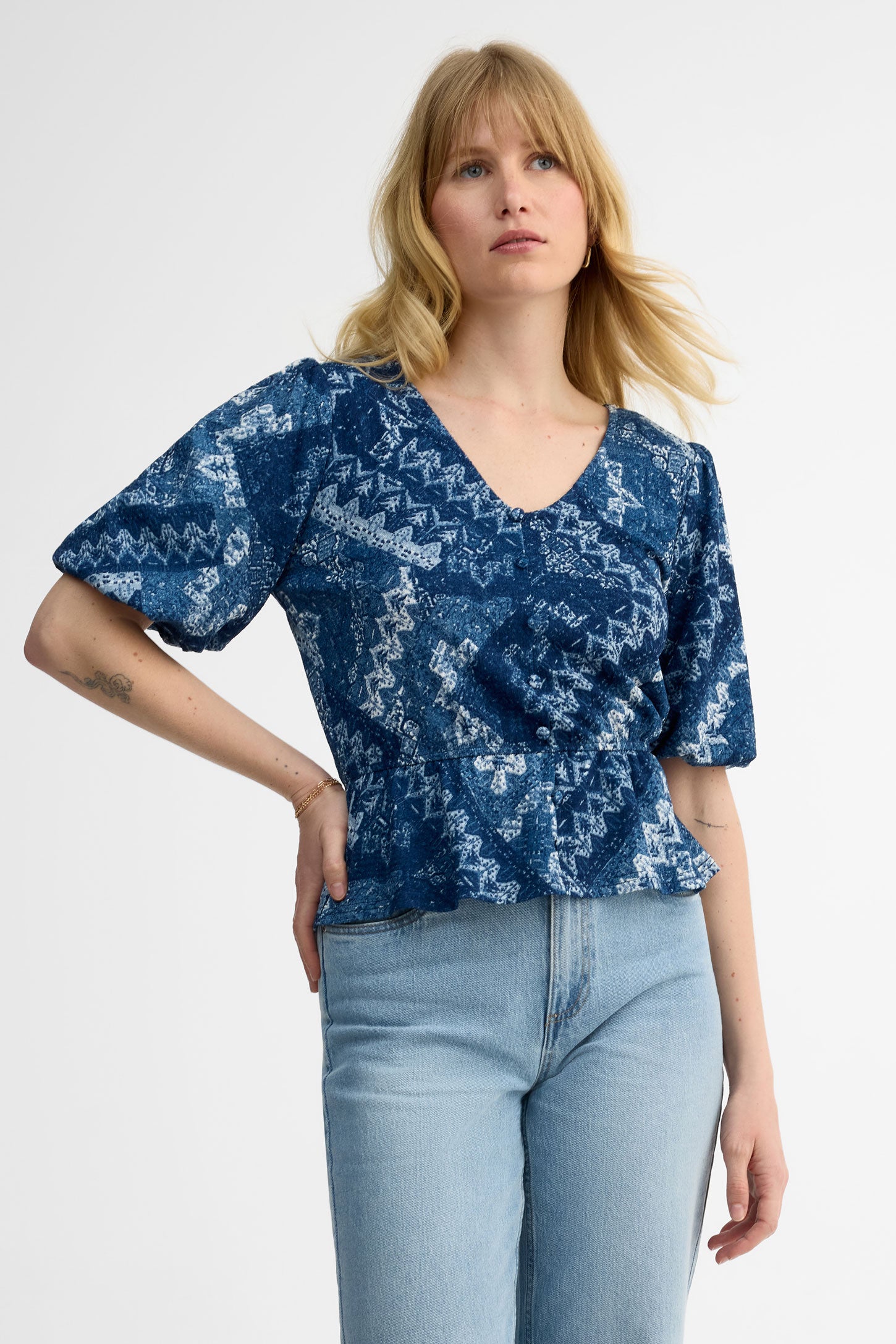 Chemisier manches courtes semi-ajustée - Femme && BLEU MULTI