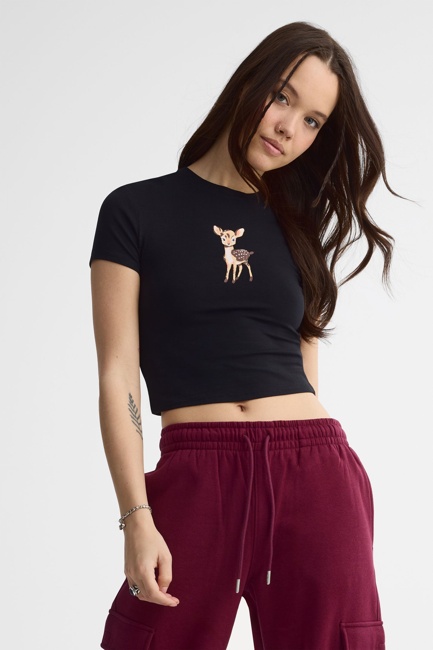 T-shirt ajusté et écourté - Femme && NOIR