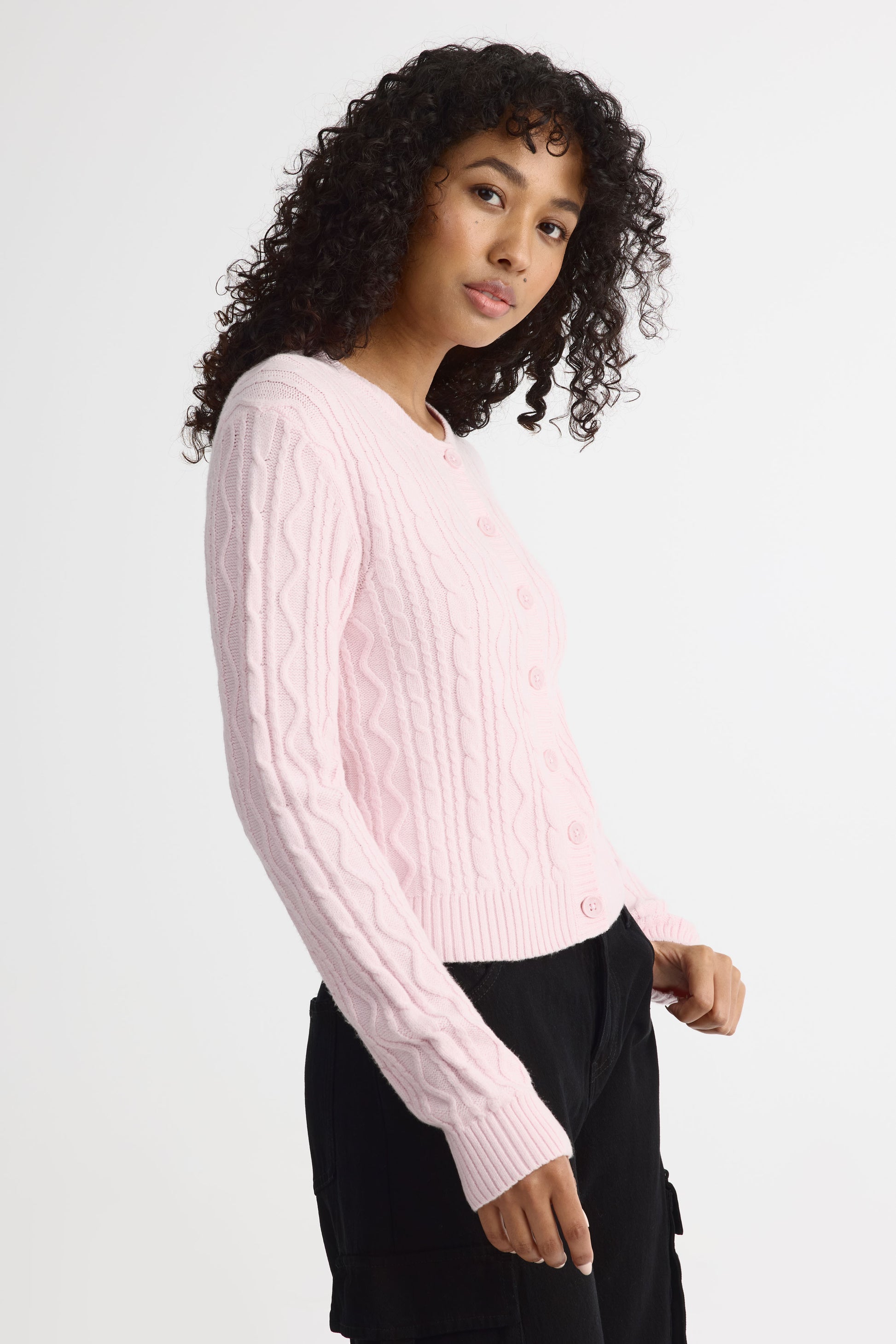 Cardigan tricot câbles - Femme && ROSE PALE