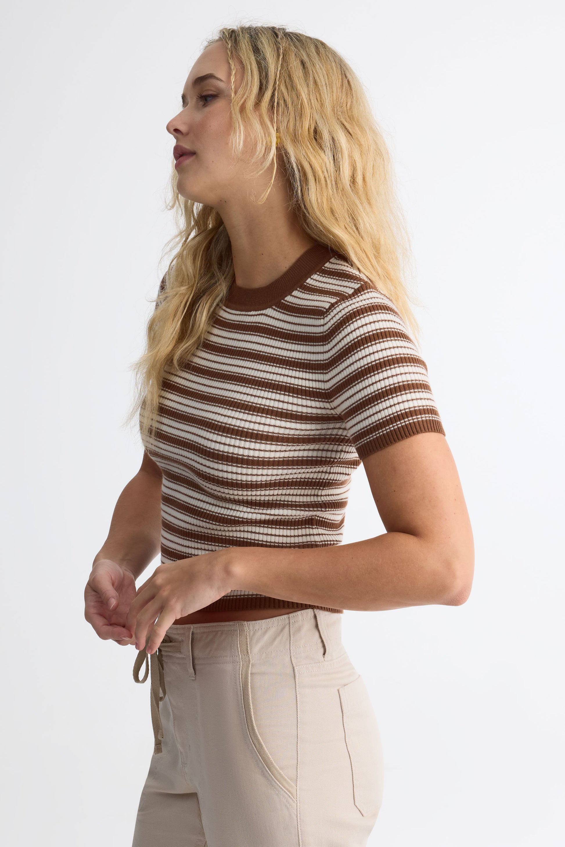 Chandail tricot bodycon à rayures – Femme && BRUN/MULTI